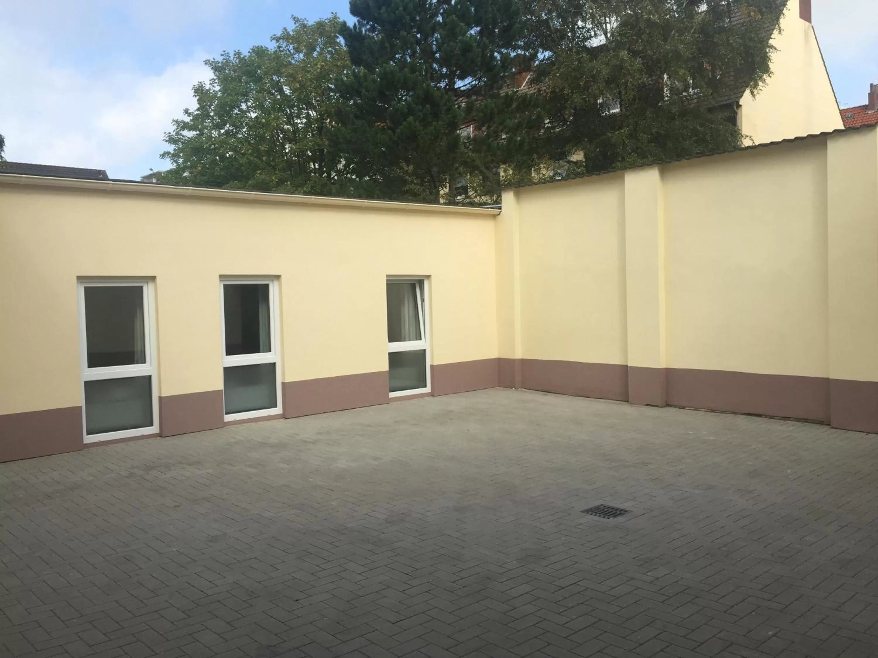 Patio in Hotel & Apartment Am Theaterplatz