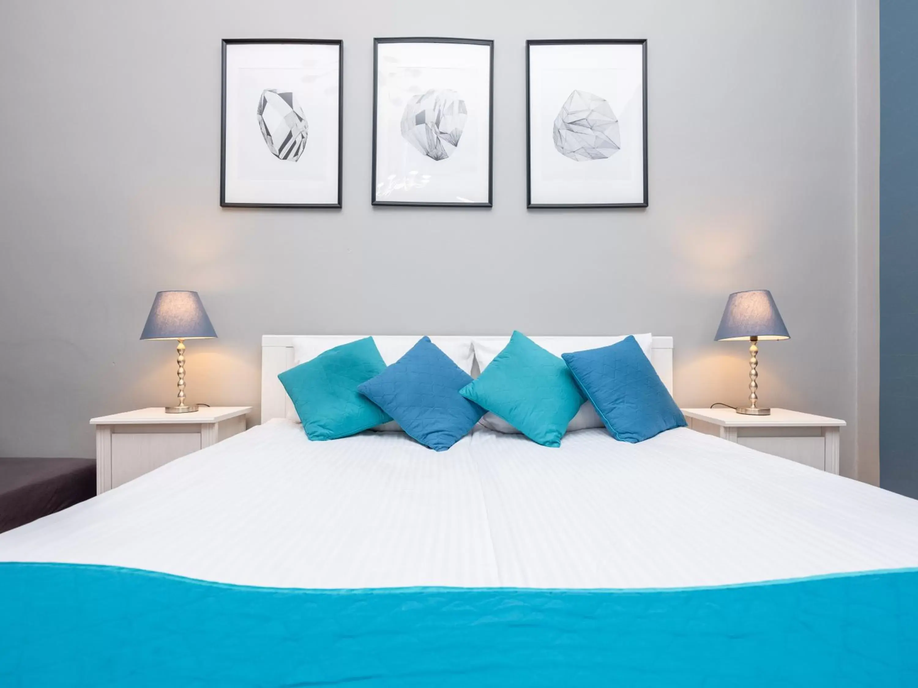 Premium Two-Room Suite with Garden View - 60m2 in Wawel Boutique Residence - Krakow Old Town Premium Two-Room Suite with Garden View - 60m2 in Wawel Boutique Residence - Krakow Old Town