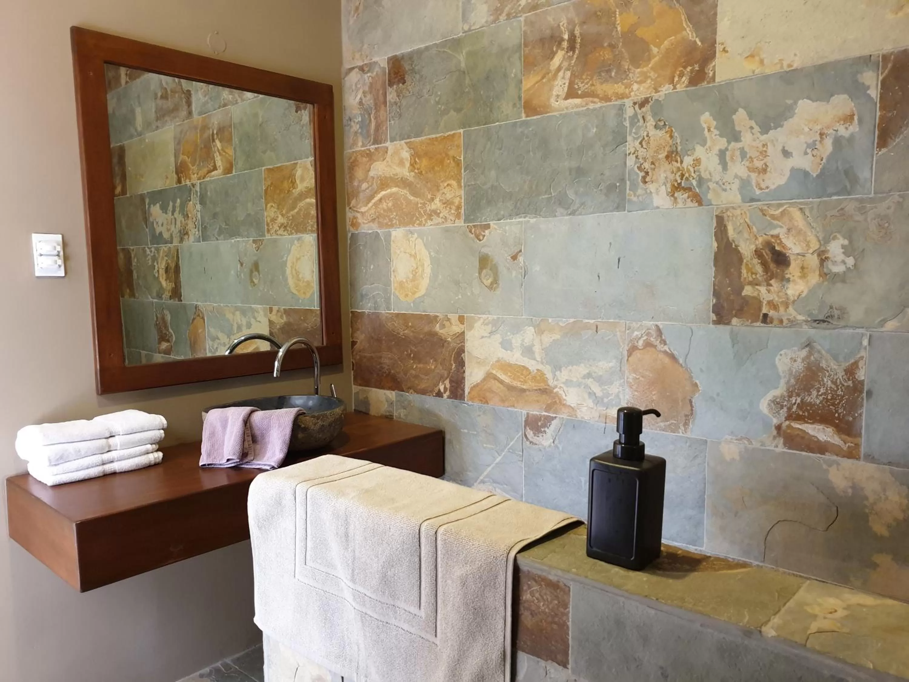 Bathroom in Houttuyn Wellness River Resort