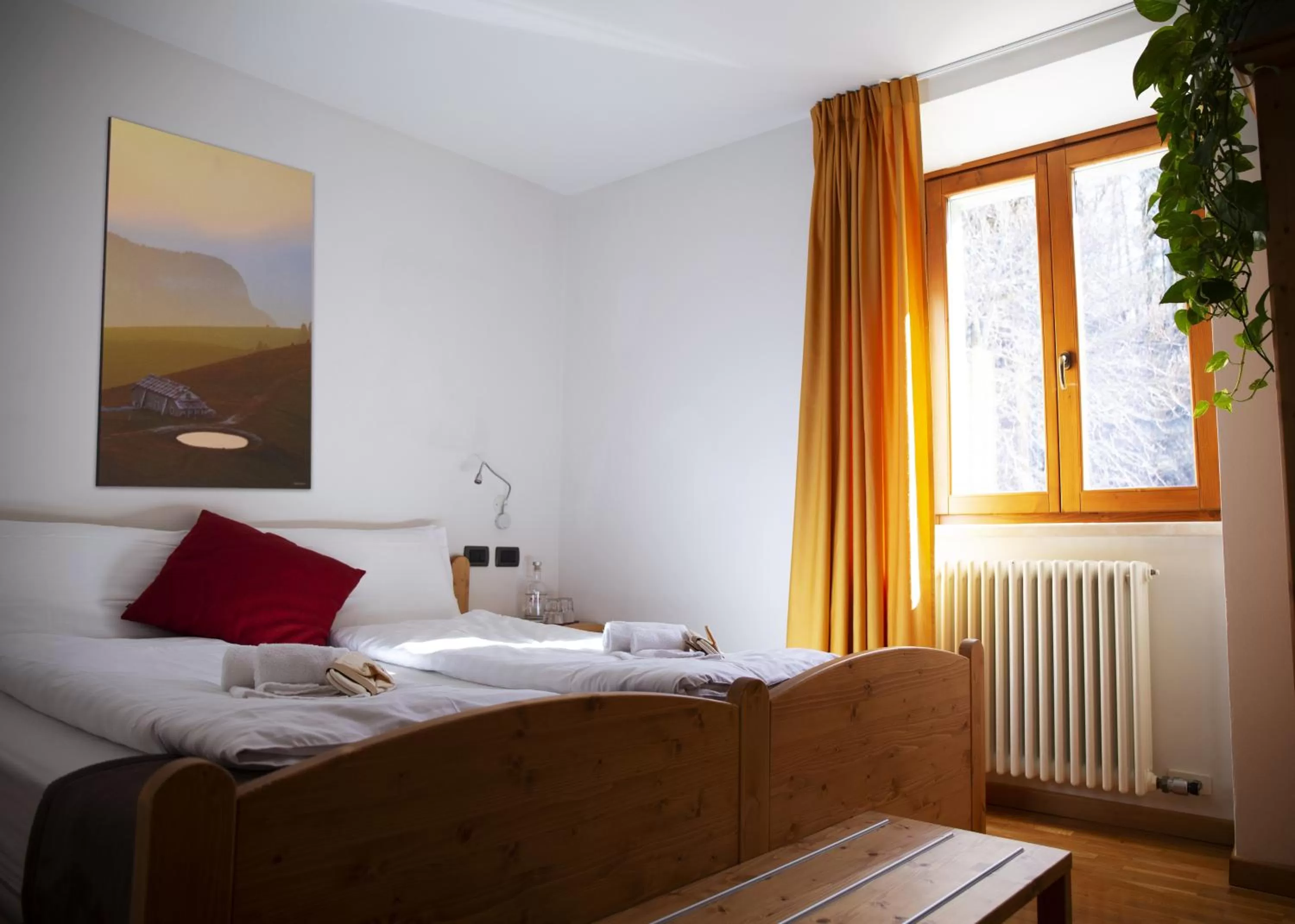 Photo of the whole room, Bed in Locanda Alpina