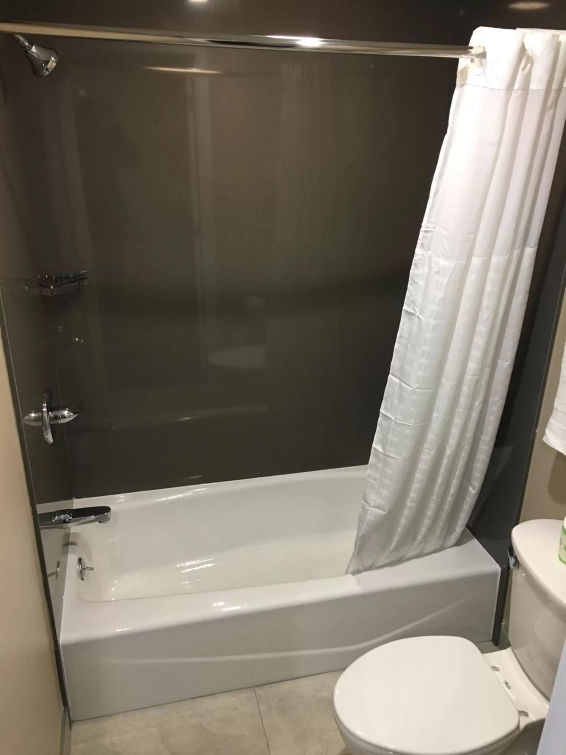 Bathroom in Black Jack Inn