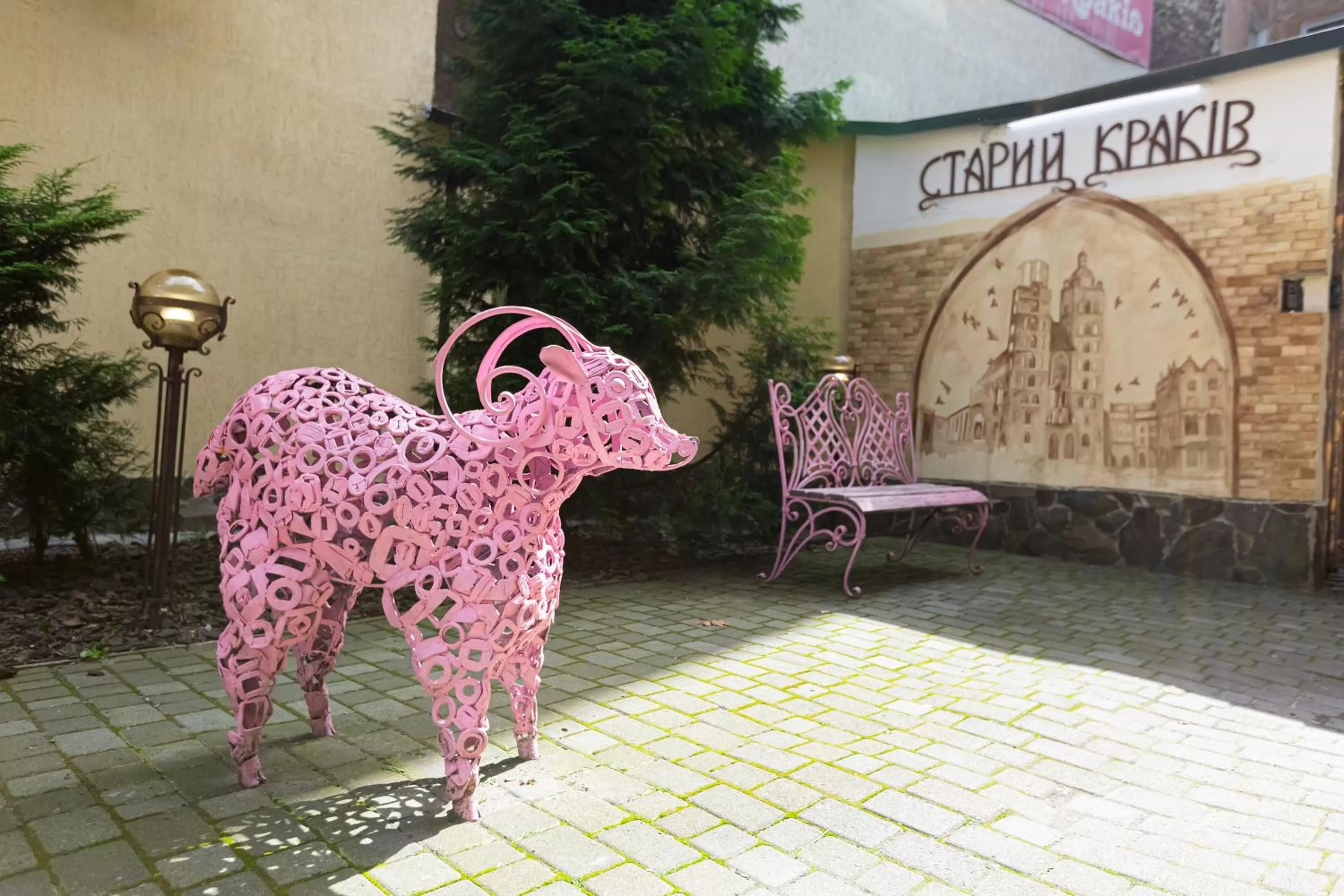 Facade/entrance in Staryi Krakiv