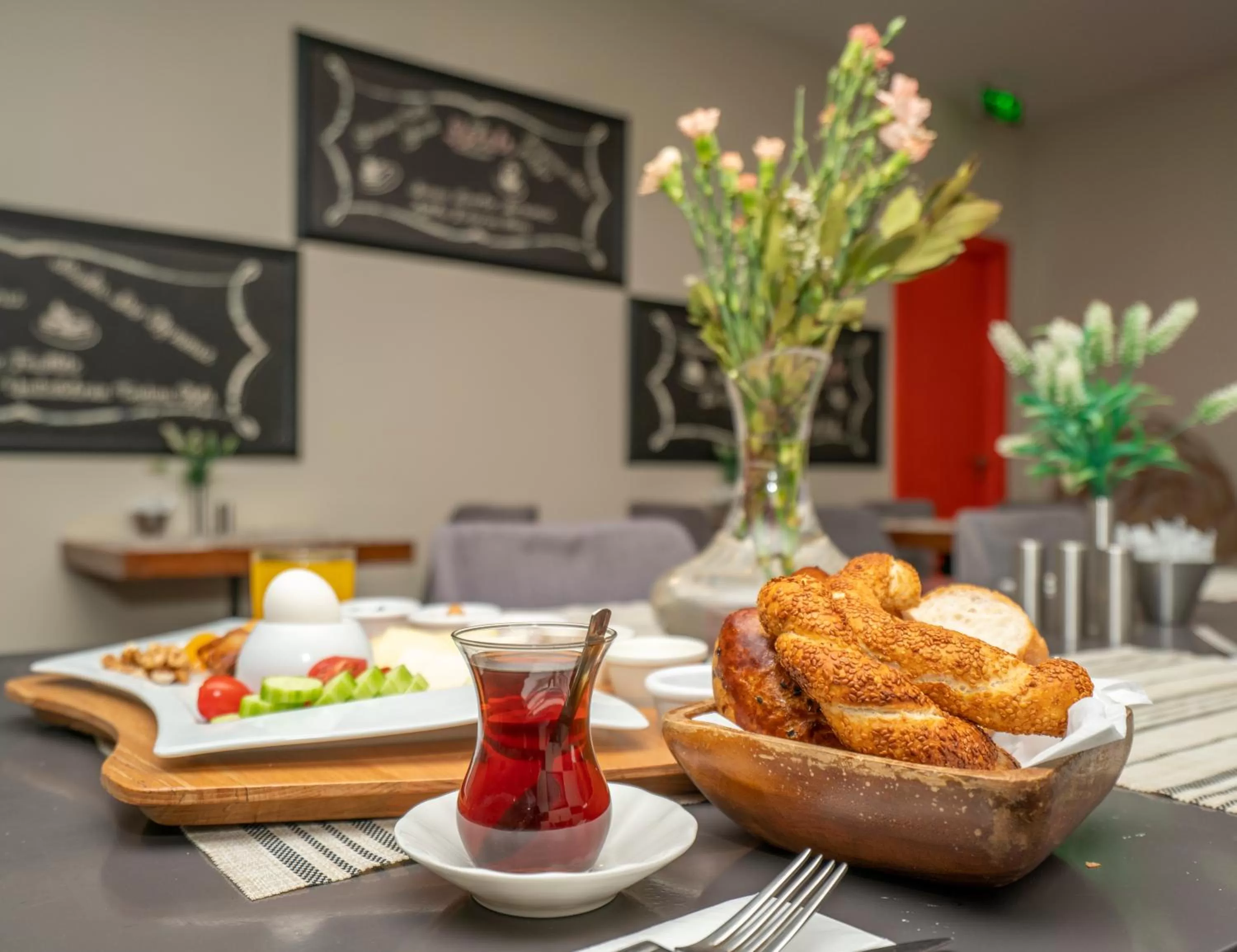 Coffee/tea facilities in The Gate Ataşehir Finance Centre