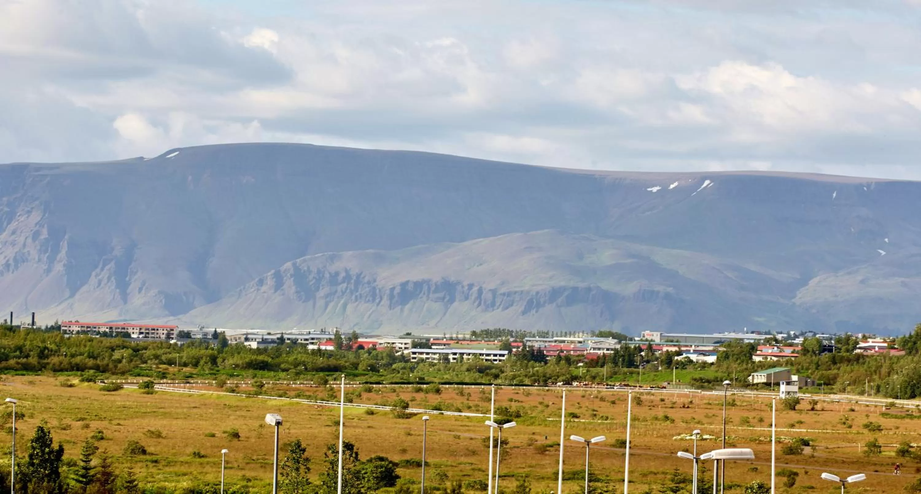 Mountain view in Hótel Heiðmörk