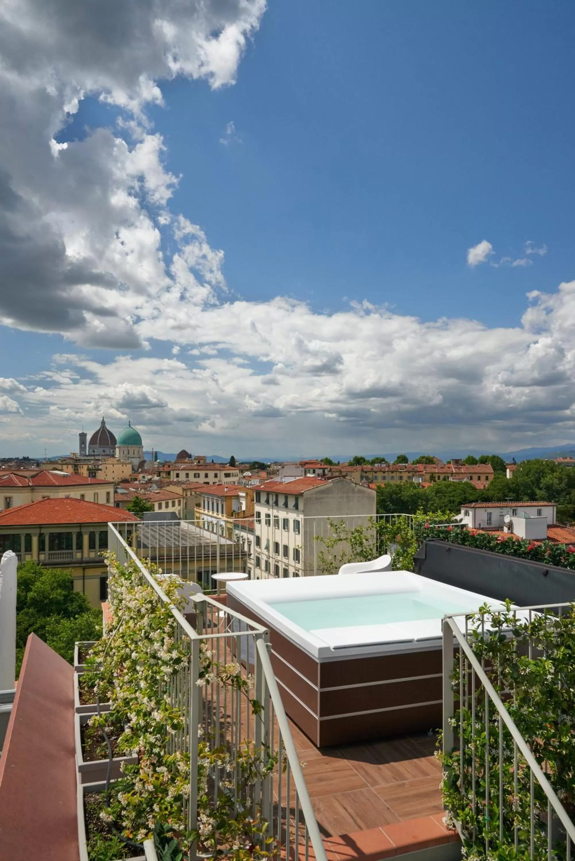 Hot Tub in Forte16 View & SPA