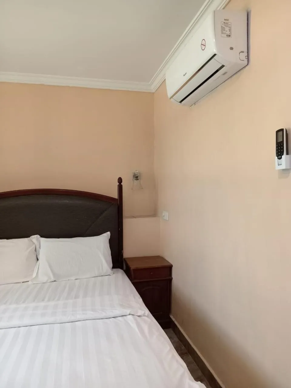 Bed in HOTEL RK CAHAYA