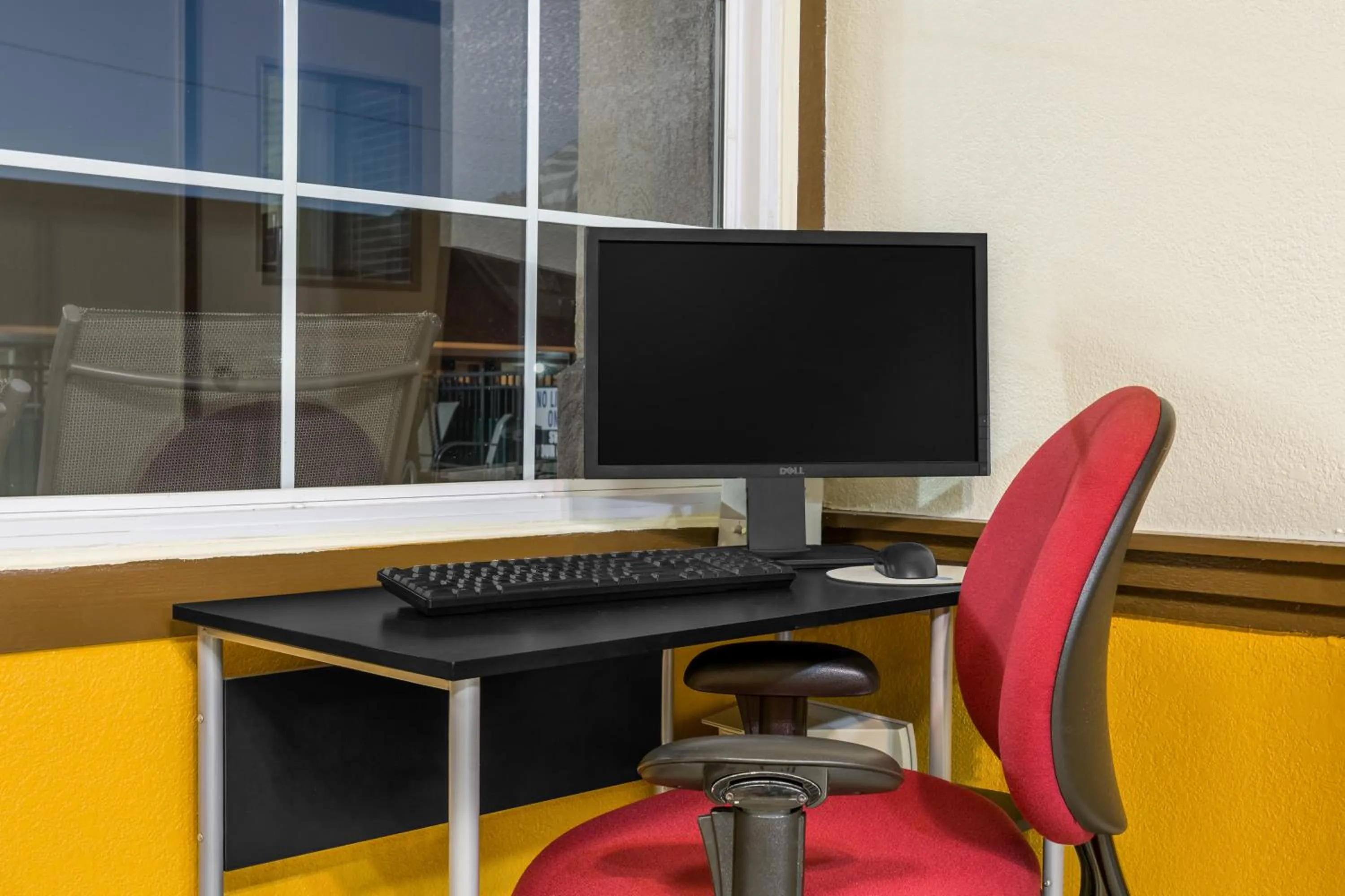 Lobby or reception in Super 8 by Wyndham Santee