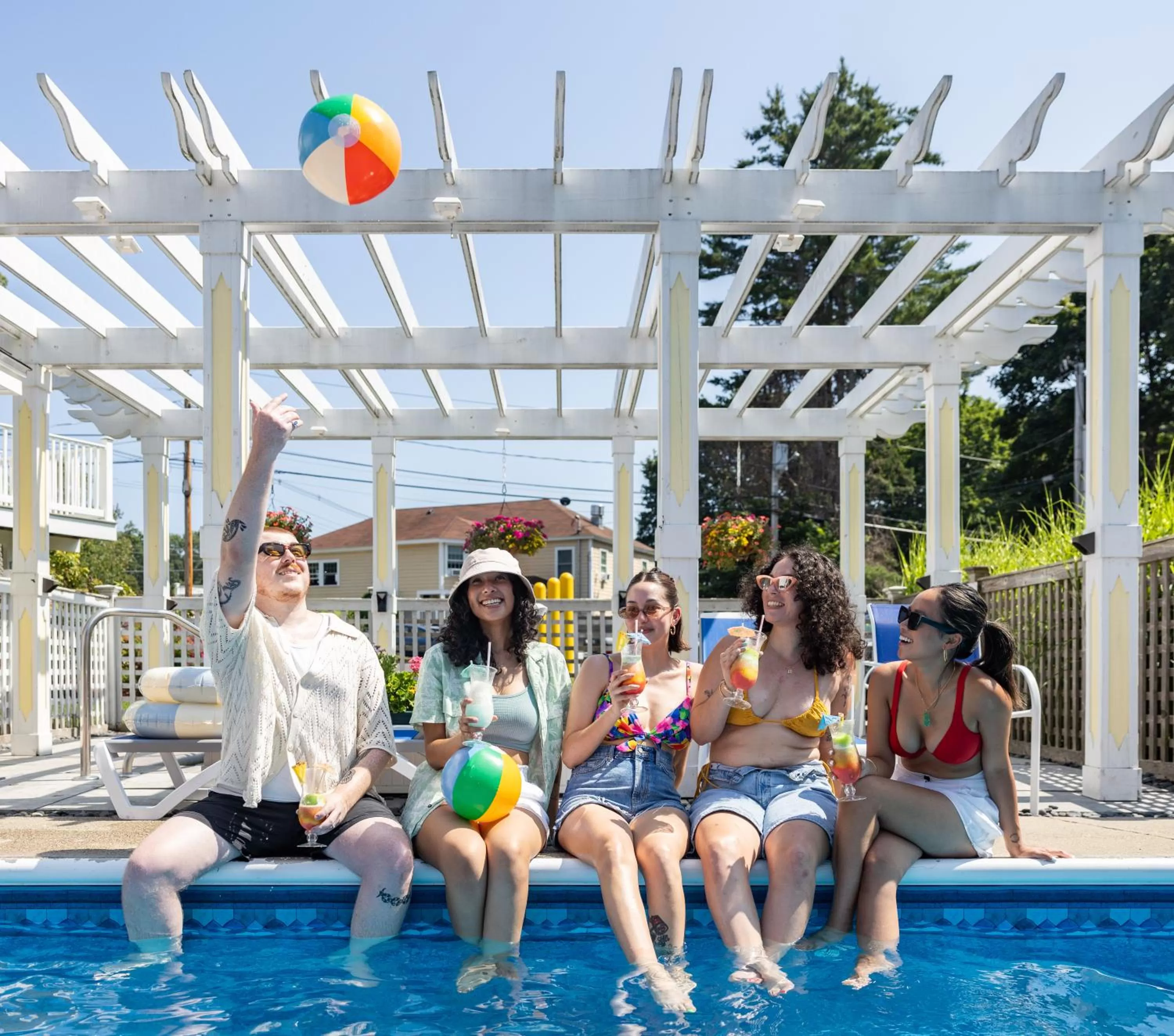 Admiral's Inn Resort