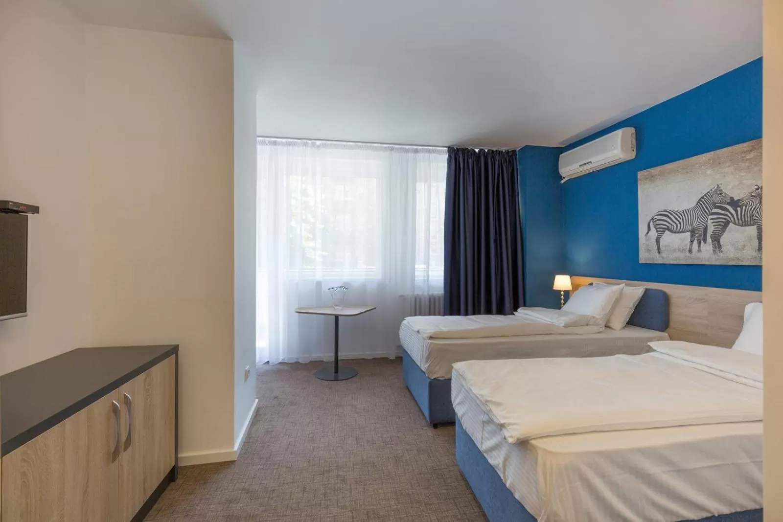 Bedroom, Bed in Premium Crown Suites