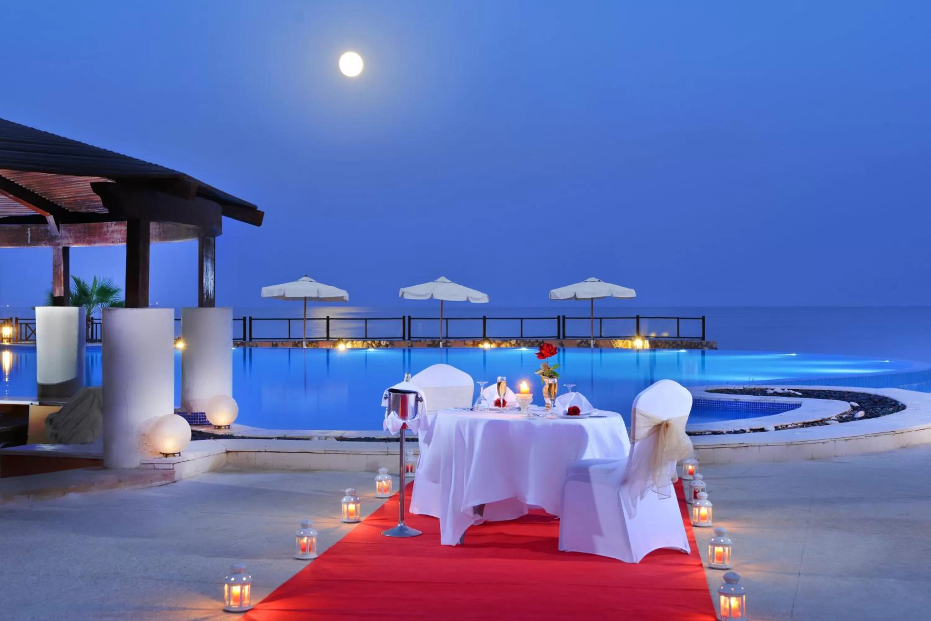 Night in Mövenpick Resort El Sokhna