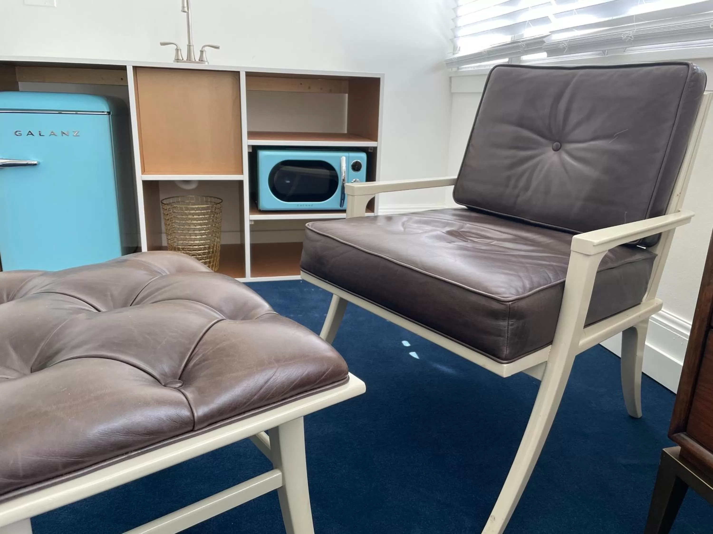 The Argus Hotel & Cocktail Lounge