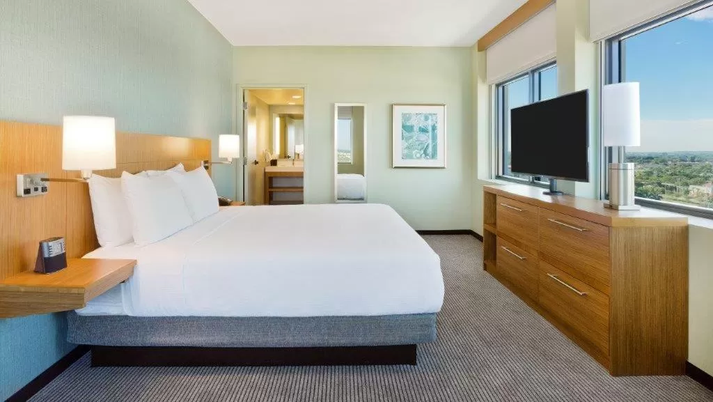 Bed in Hyatt Place Boca Raton