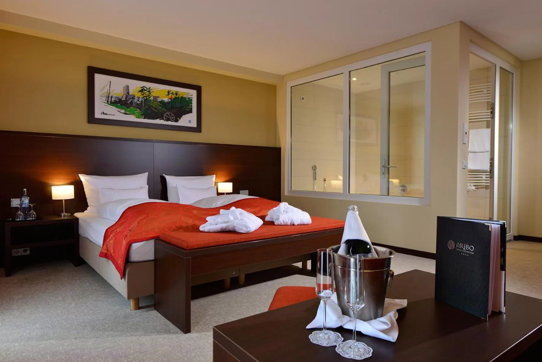 Photo of the whole room, Bed in Aribo Hotel