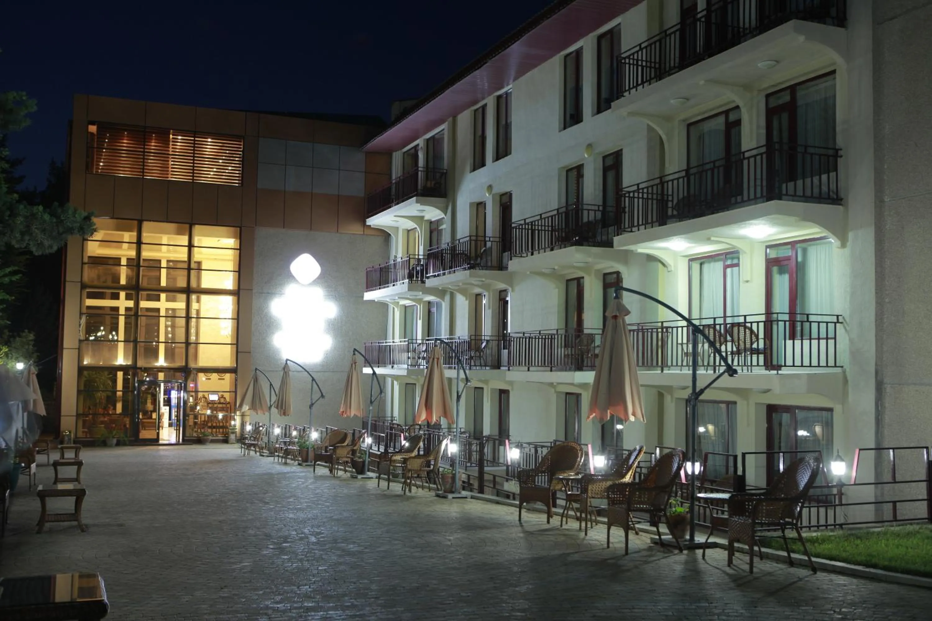 Property building in Best Western Plus Paradise Hotel Dilijan