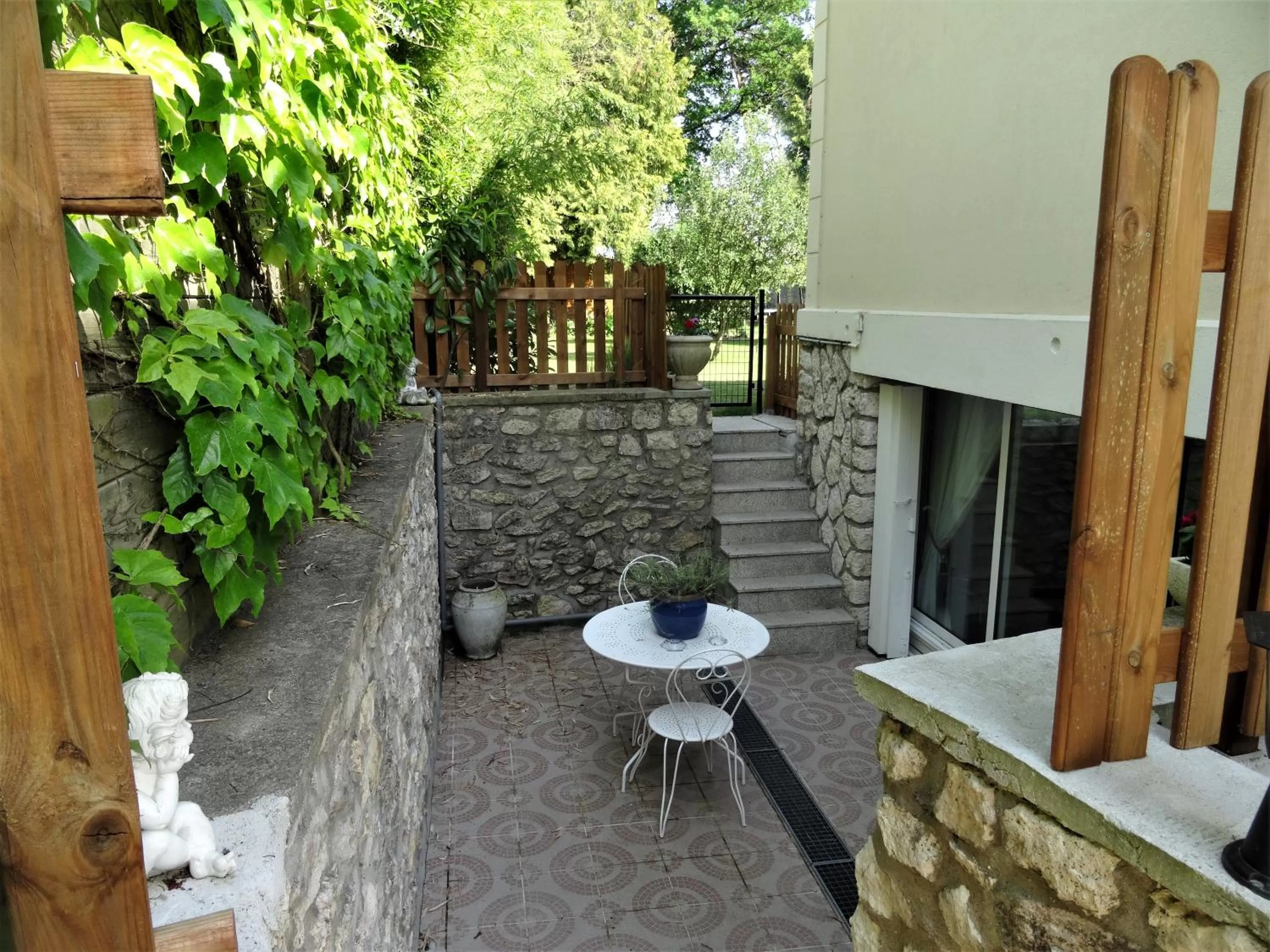 Patio in Villa La Clef Des Champs