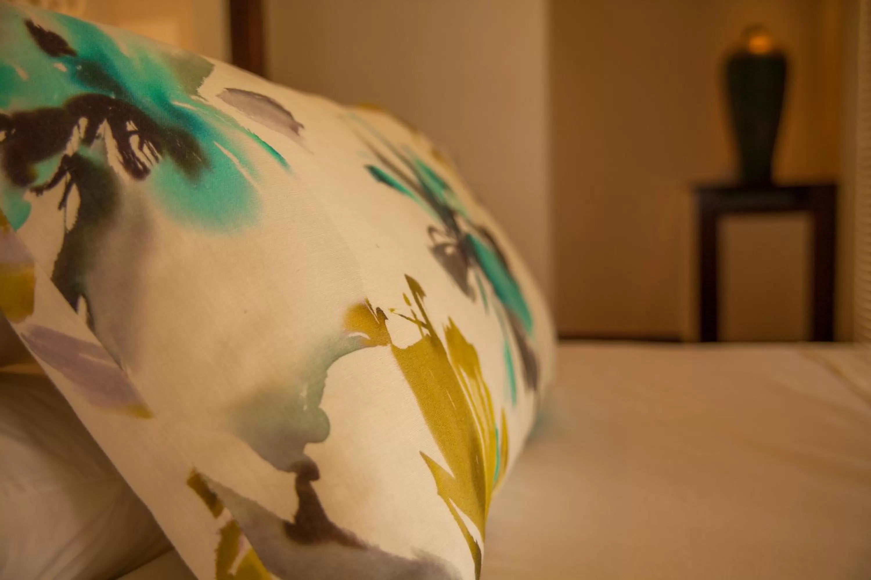 Decorative detail, Bed in Solana Beach Mauritius - Adults Only