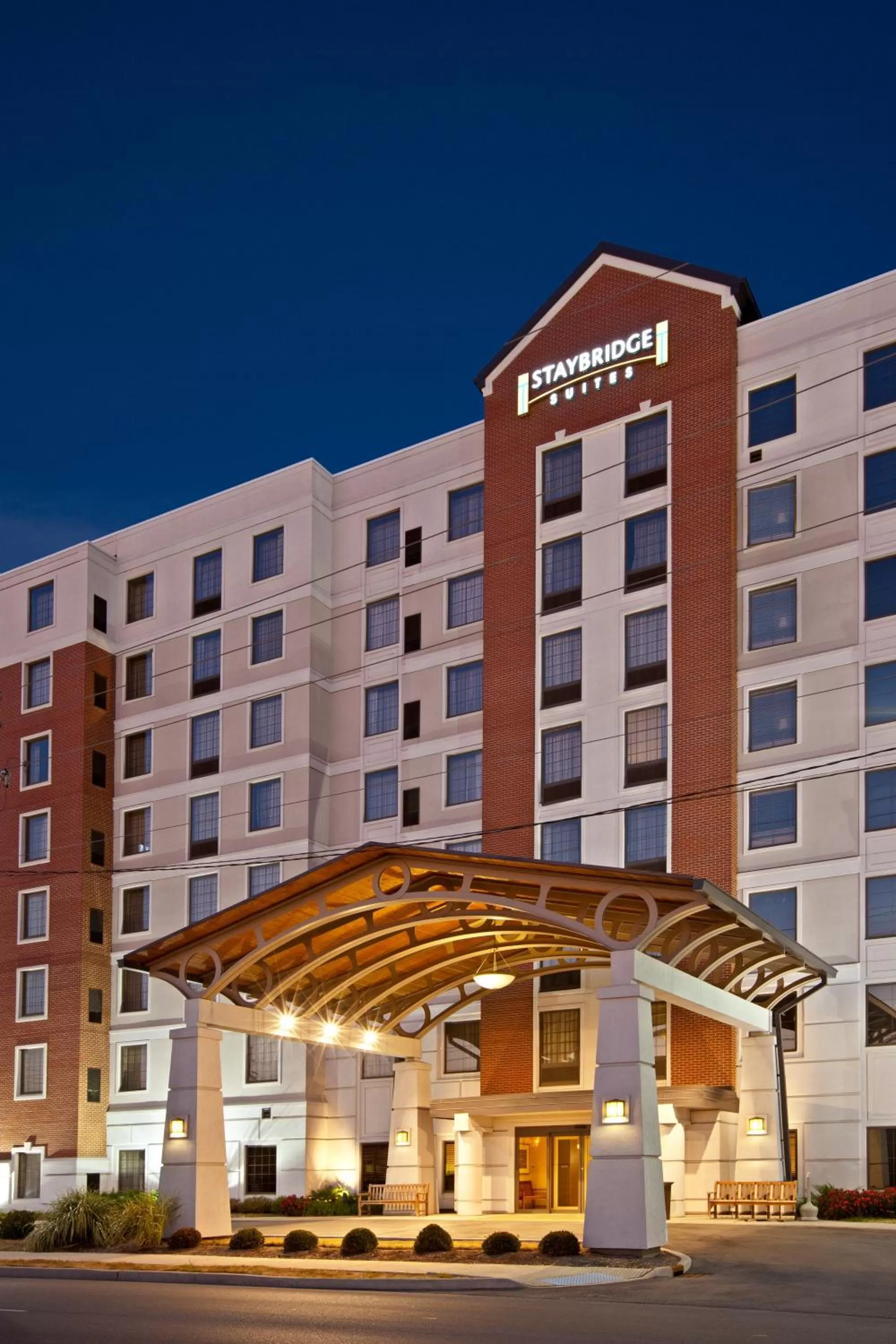 Property building in Staybridge Suites Indianapolis Downtown-Convention Center by IHG