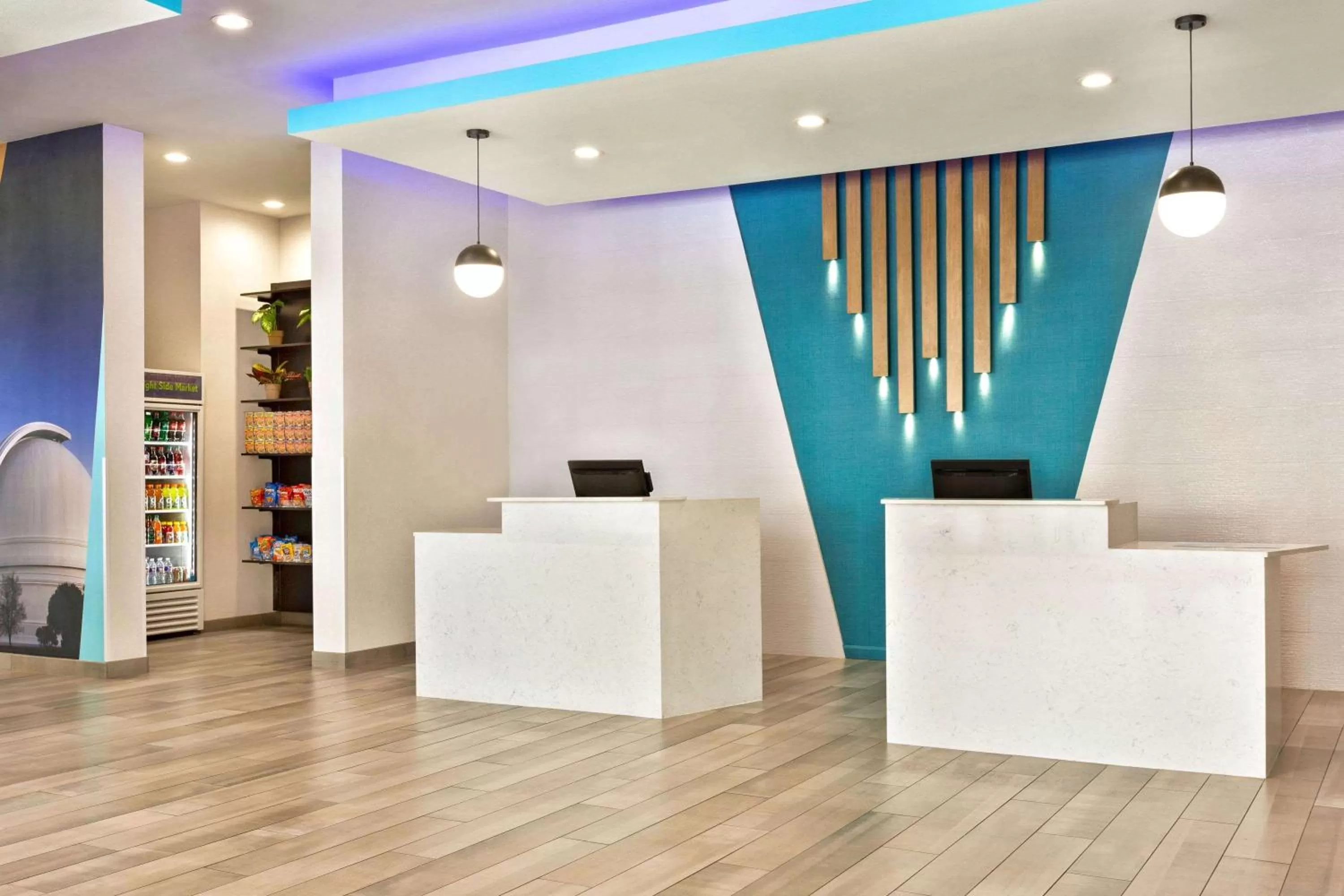 Lobby or reception in La Quinta by Wyndham Richmond-Sugarland
