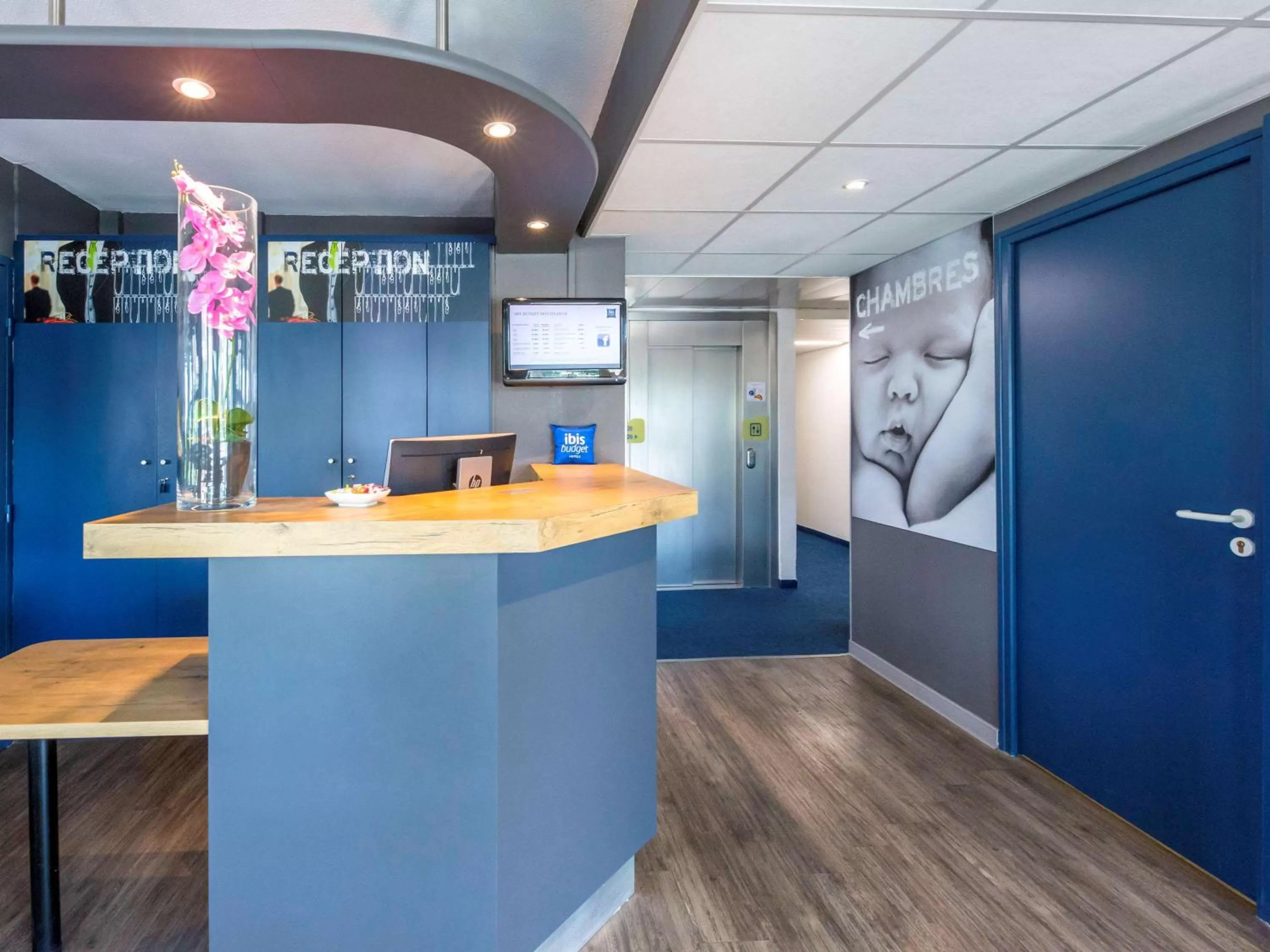 Property building in Ibis Budget Montelimar