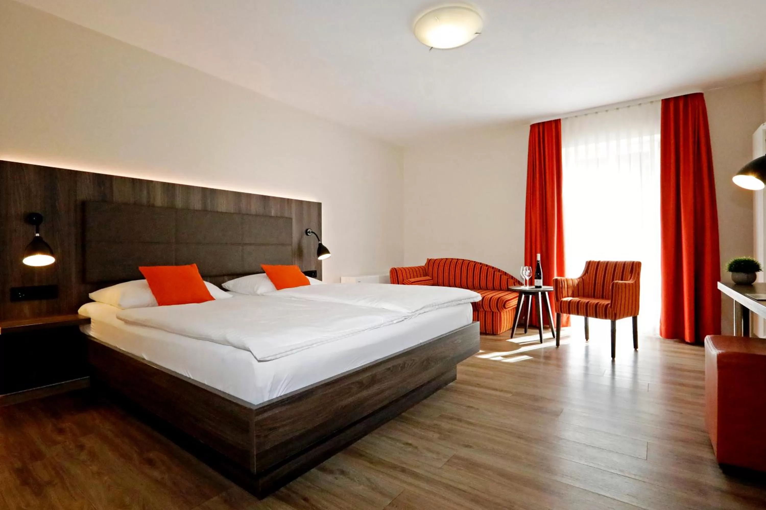 Photo of the whole room, Bed in Landhotel Altes Wasserwerk GbR