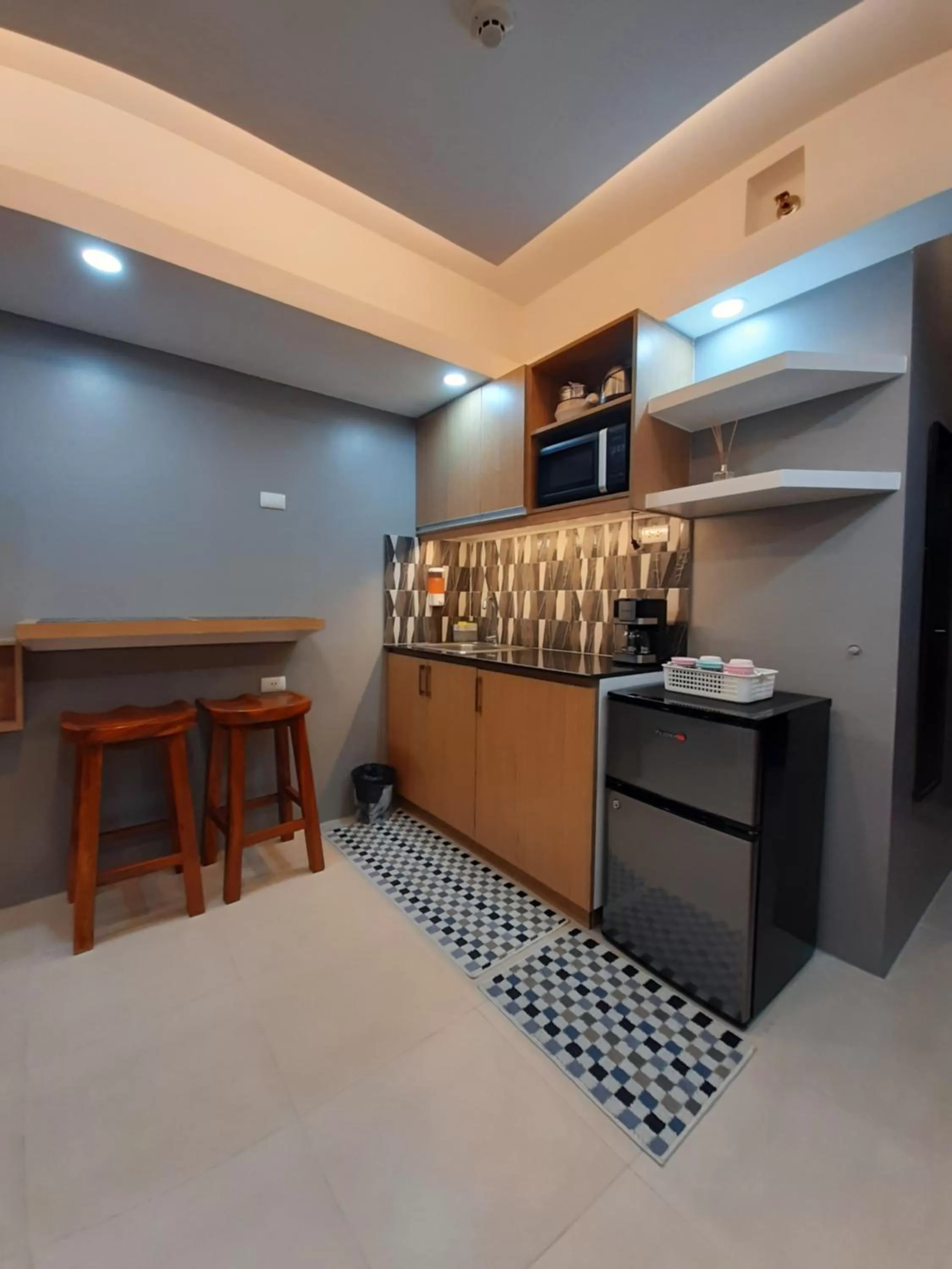 Kitchen or kitchenette in 1Tagaytay