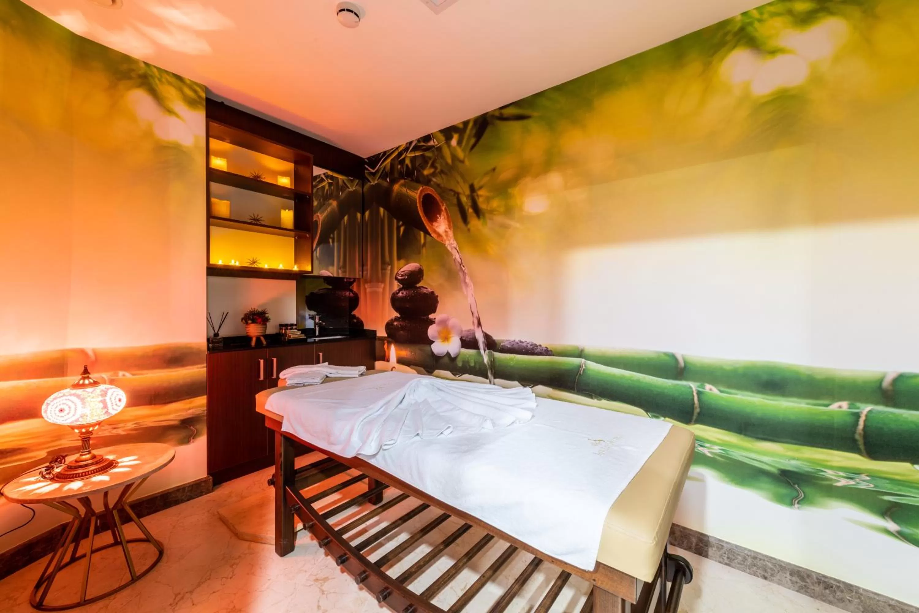 Spa and wellness centre/facilities in Aprilis Deluxe Hotel