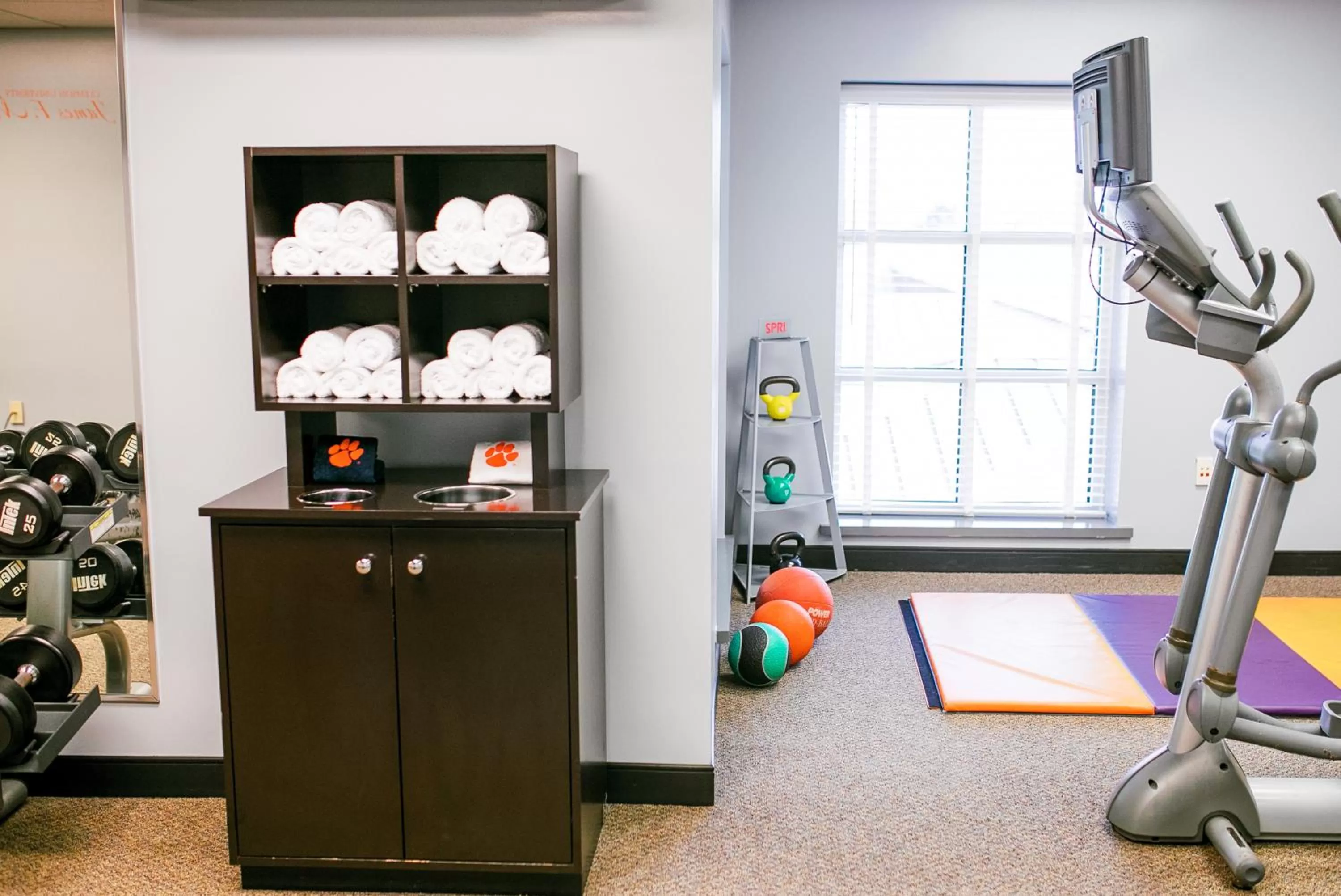 Fitness centre/facilities in James F. Martin Inn