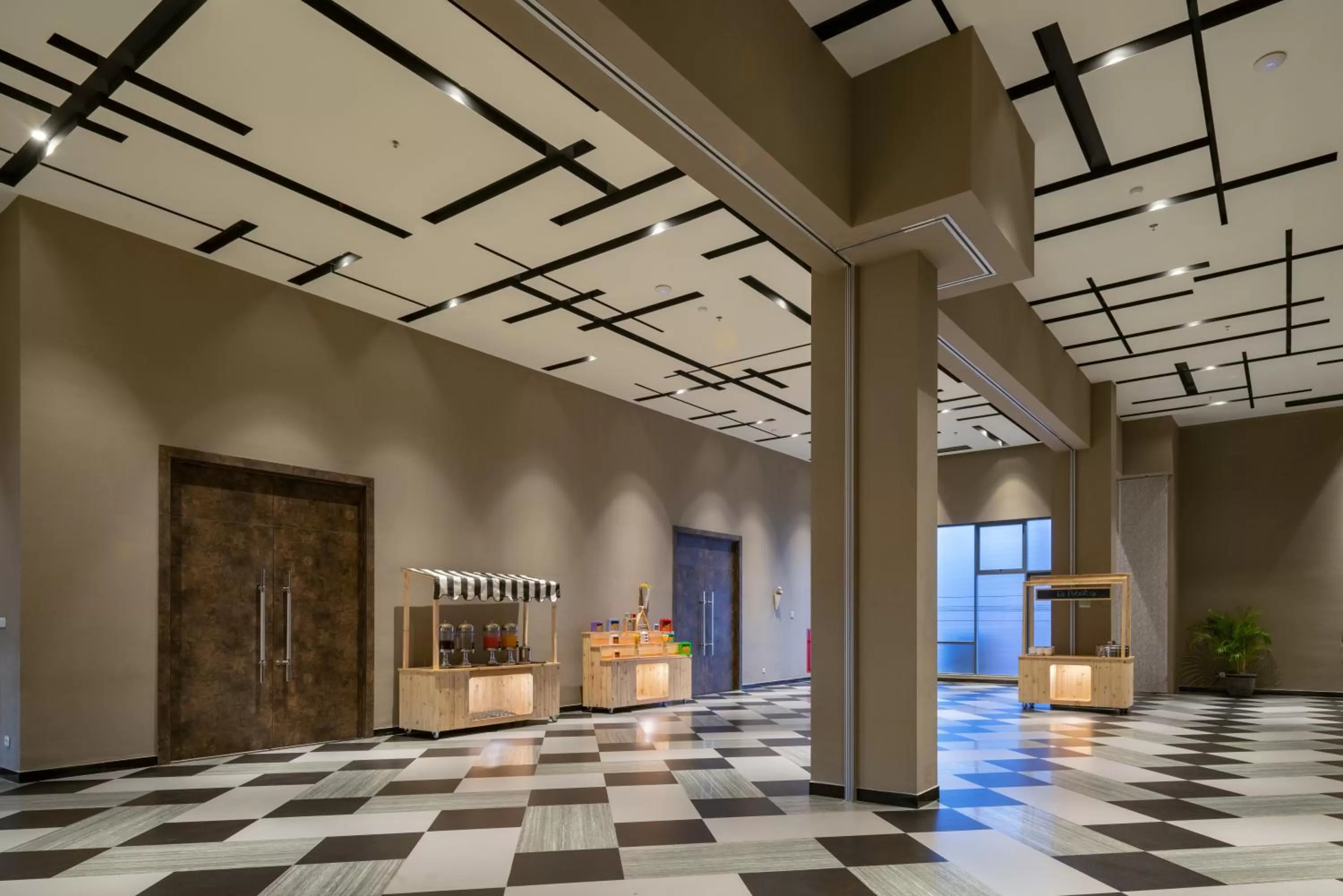 Meeting/conference room in Luminor Hotel Airport Sidoarjo By WH , Best Choice and Strategic Location with a Rooftop area in Town