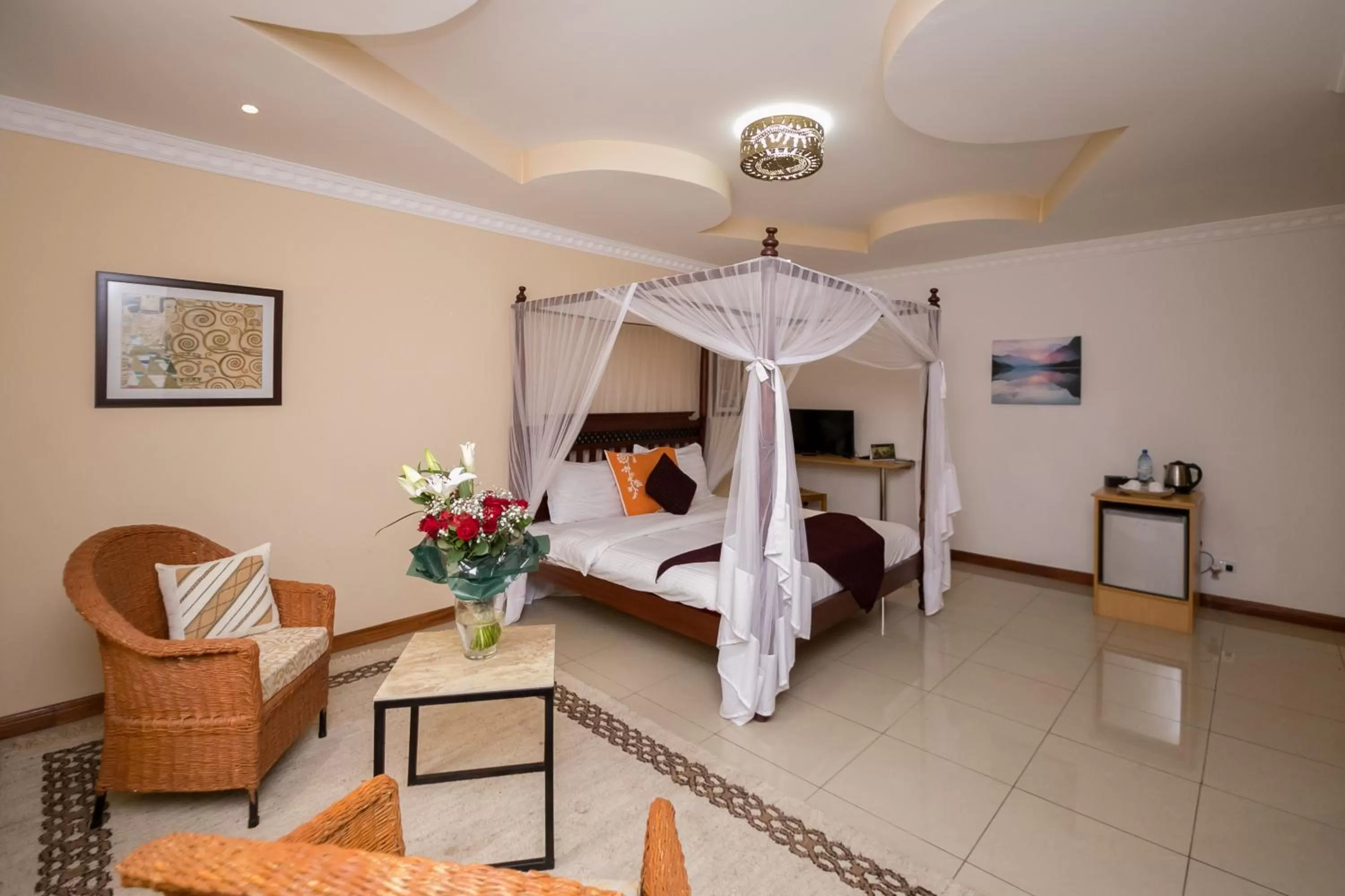 Bed, Bunk Bed in Hotel Rudi