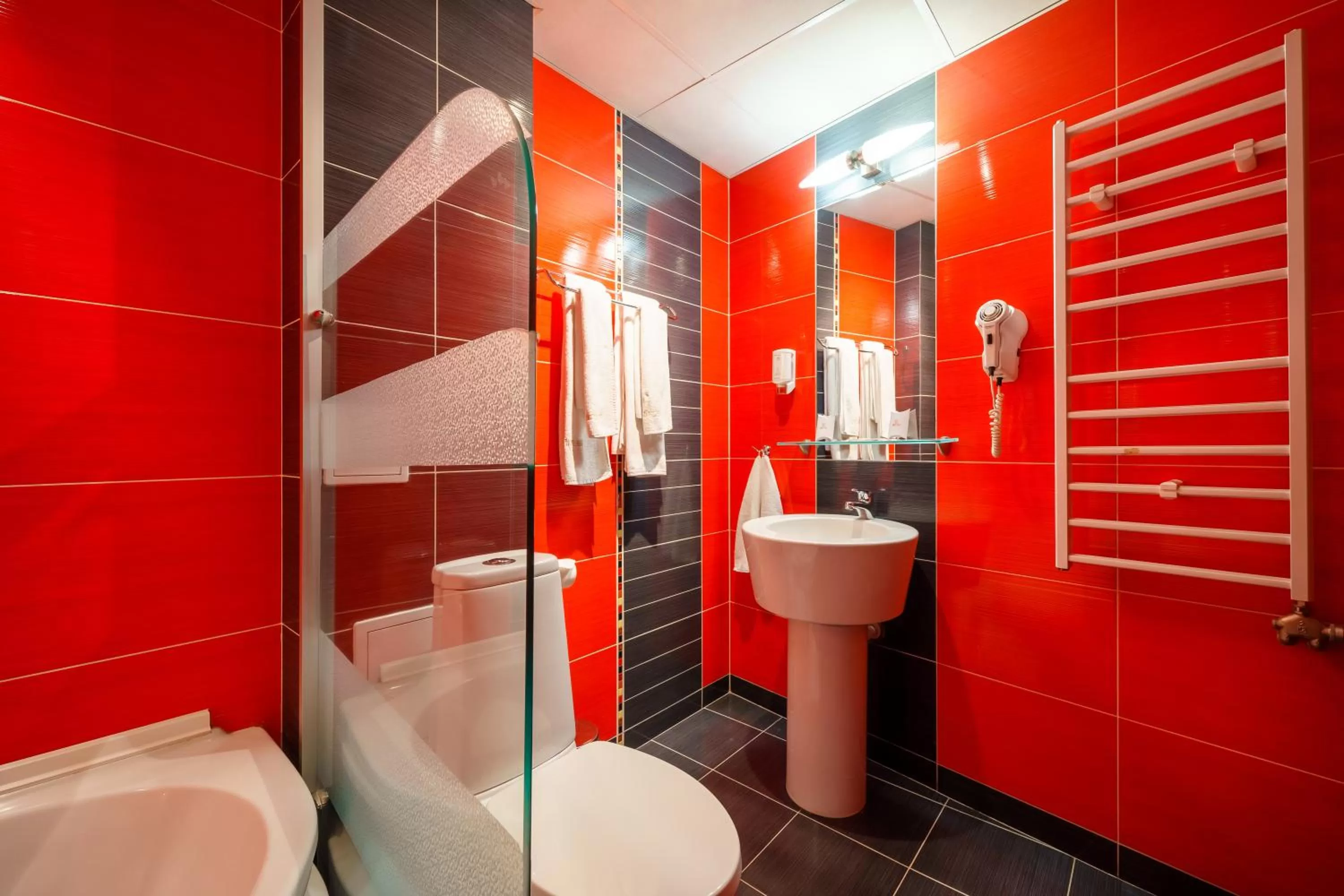 Toilet in Hotel Ego - Free Parking - Top Central Location