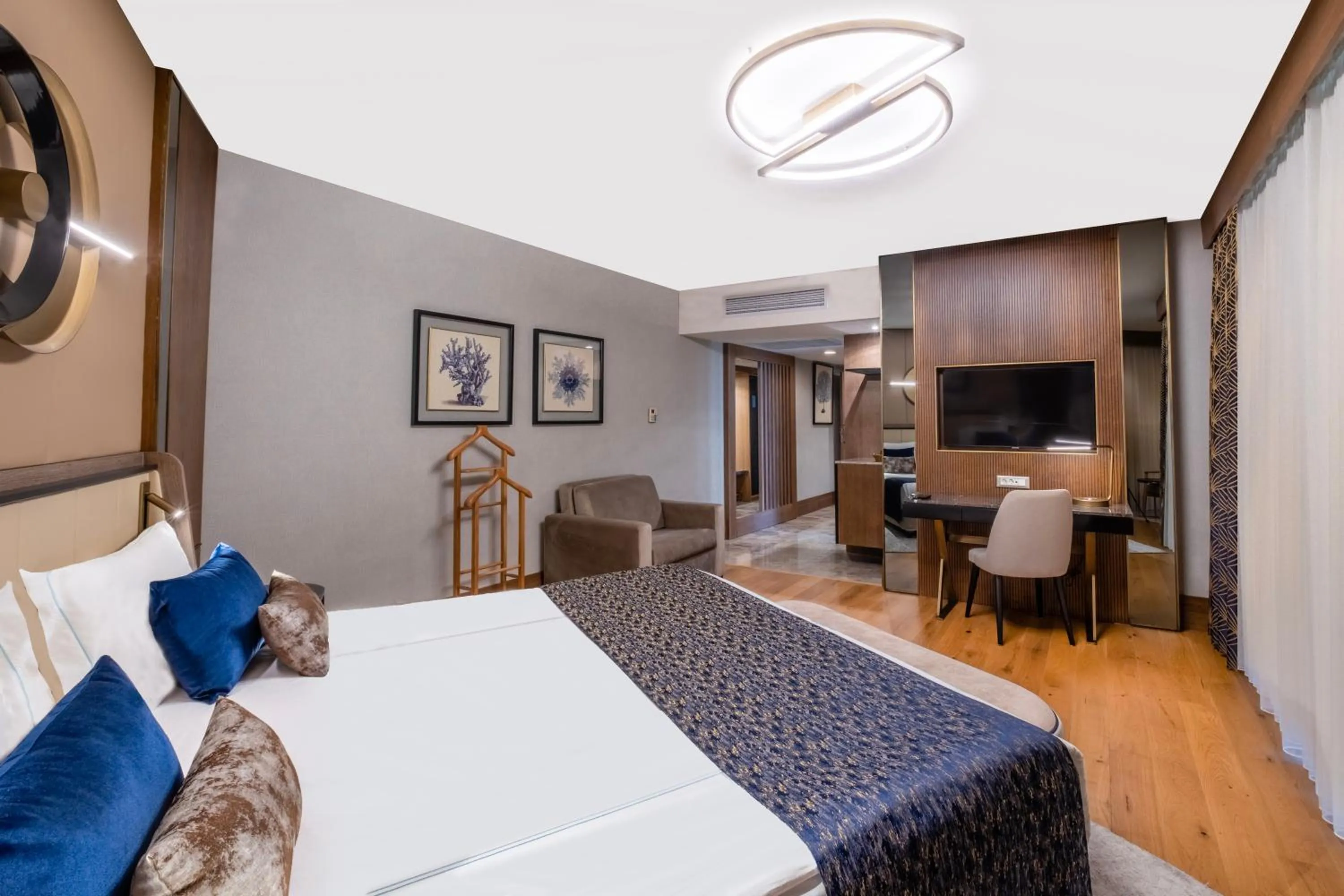 Bed in Susesi Luxury Resort