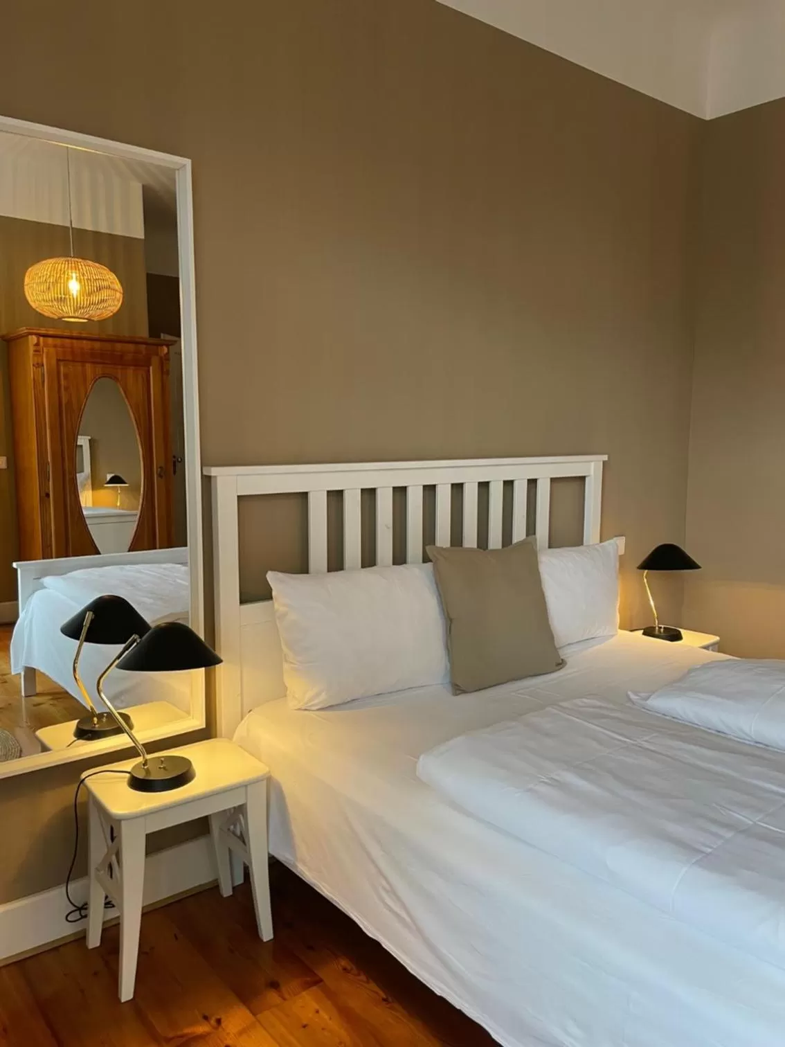 Bed in AUERSTEIN-Hotels auerstein & auerstein-mono