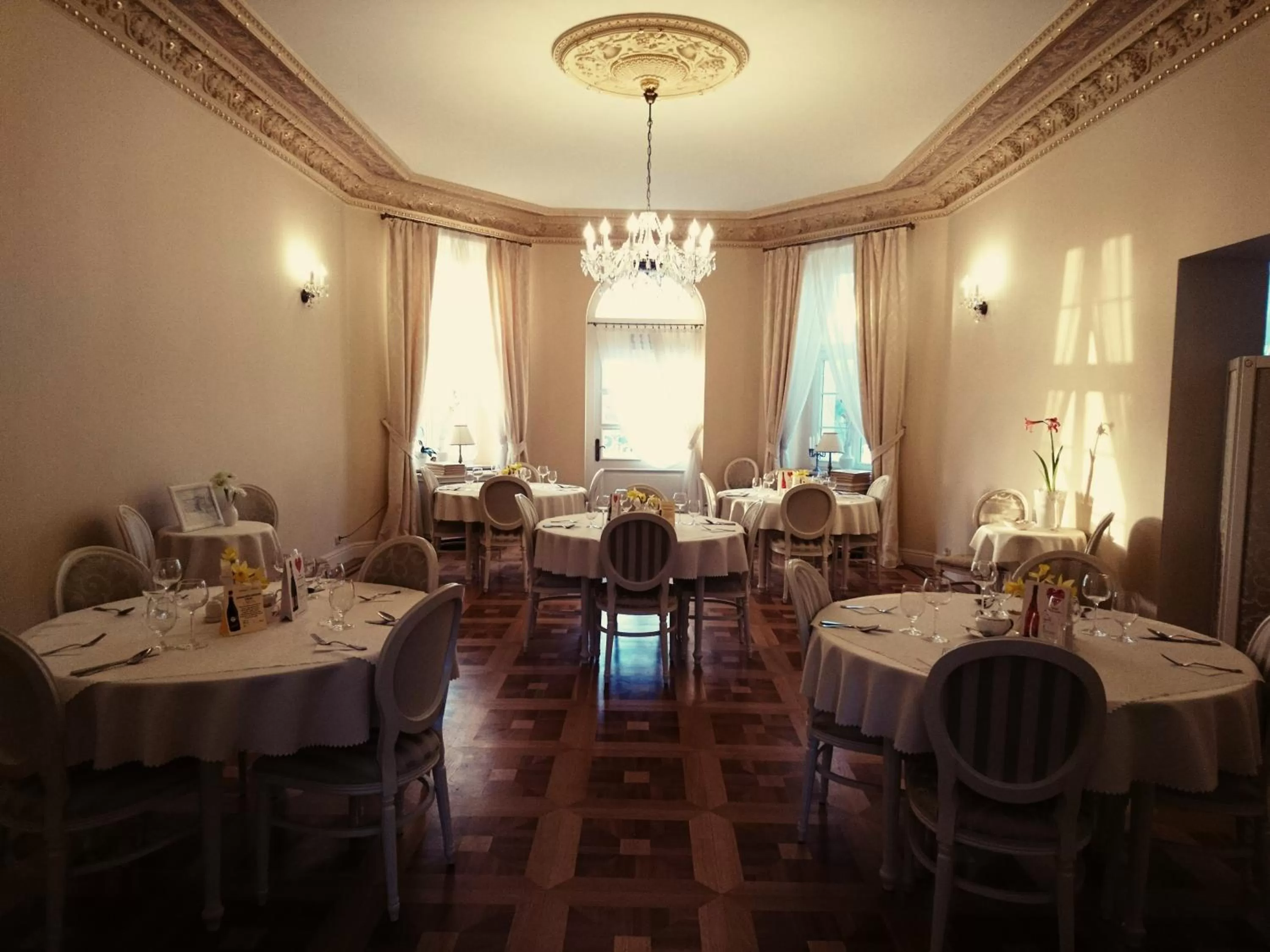 Restaurant/places to eat in Hotel SPA Akacjowy Dwór