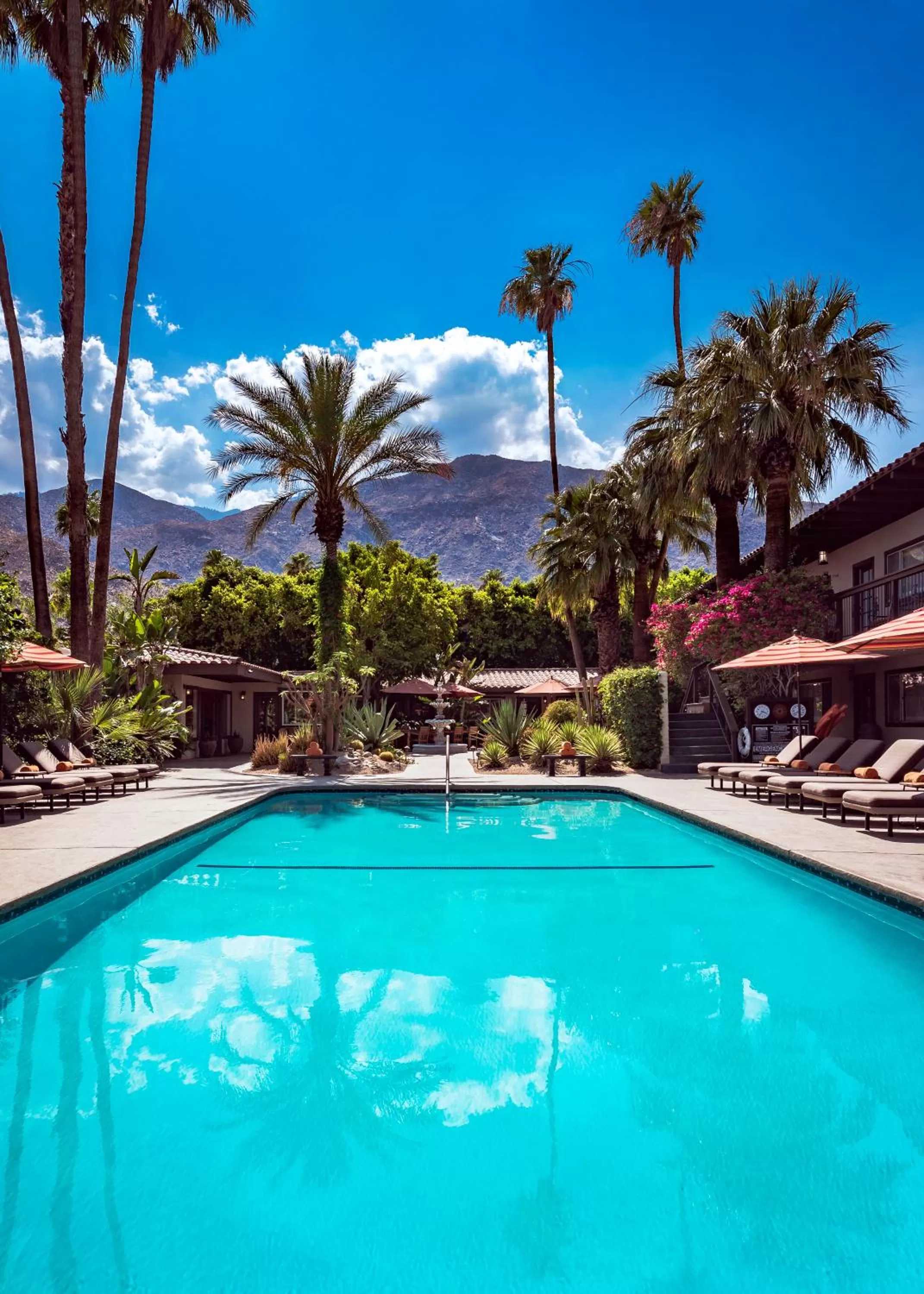 Mountain view in Santiago Resort - Palm Springs Premier Gay Men’s Resort