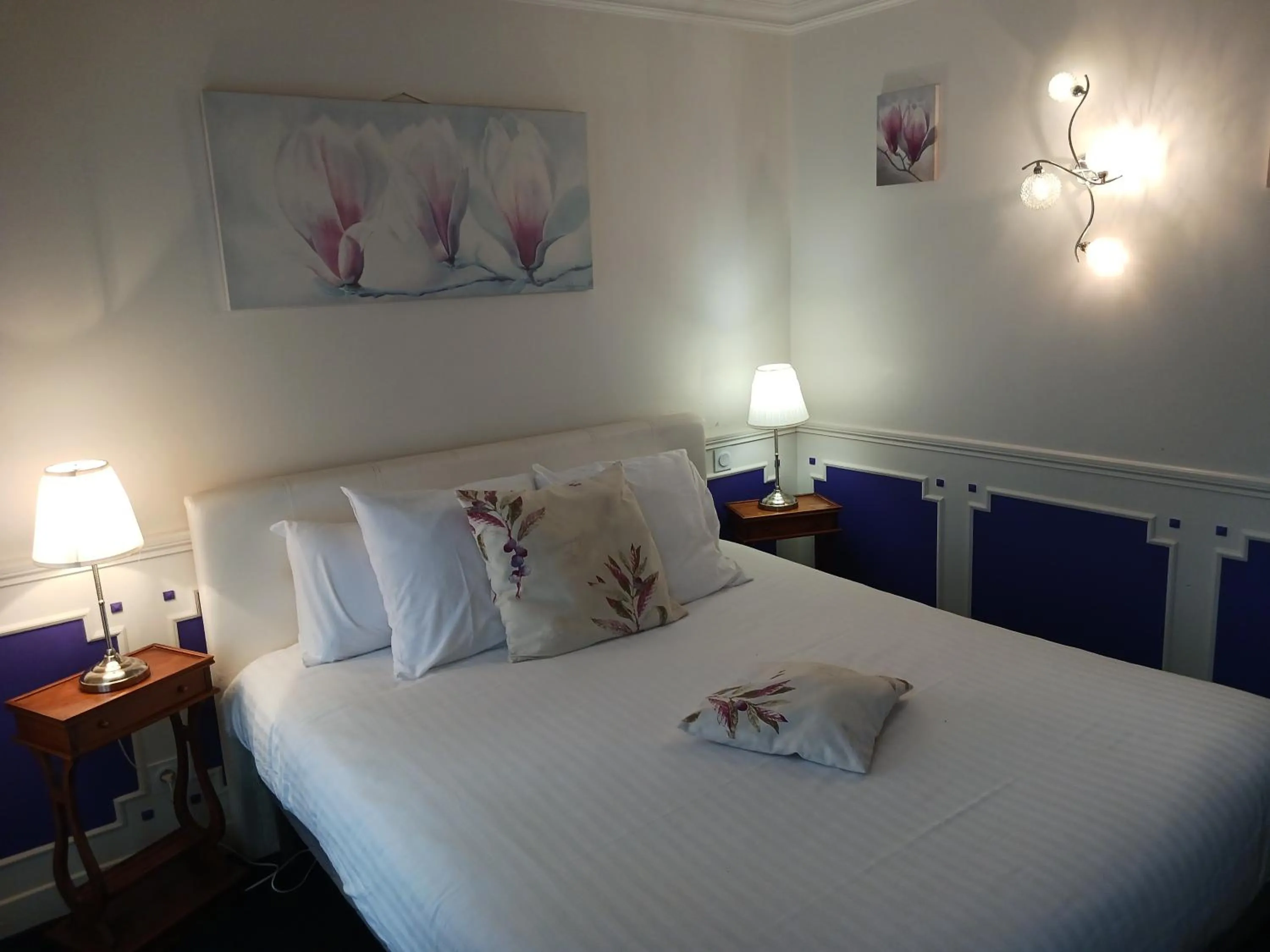 HOTEL LA COGNETTE A 25 Kilomètres de Châteauroux et 30 Kilomètres de Bourges