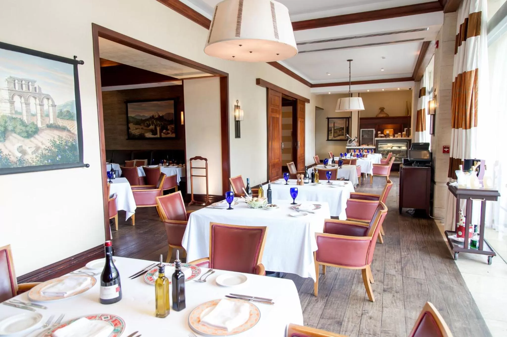 Restaurant/places to eat in InterContinental Costa Rica at Multiplaza Mall by IHG