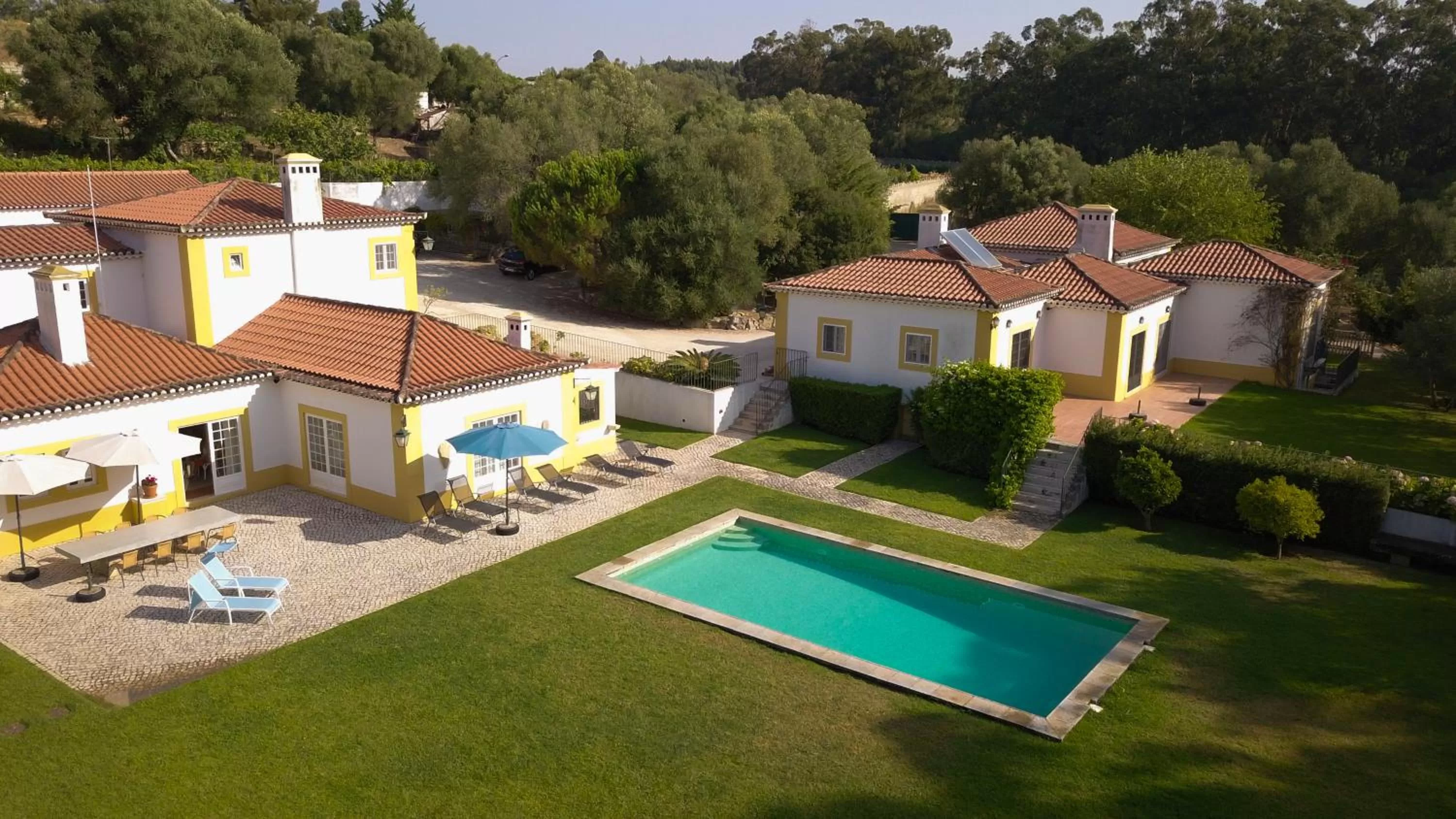 Garden in Quinta do Pé Descalço - Country Guesthouse in Sintra