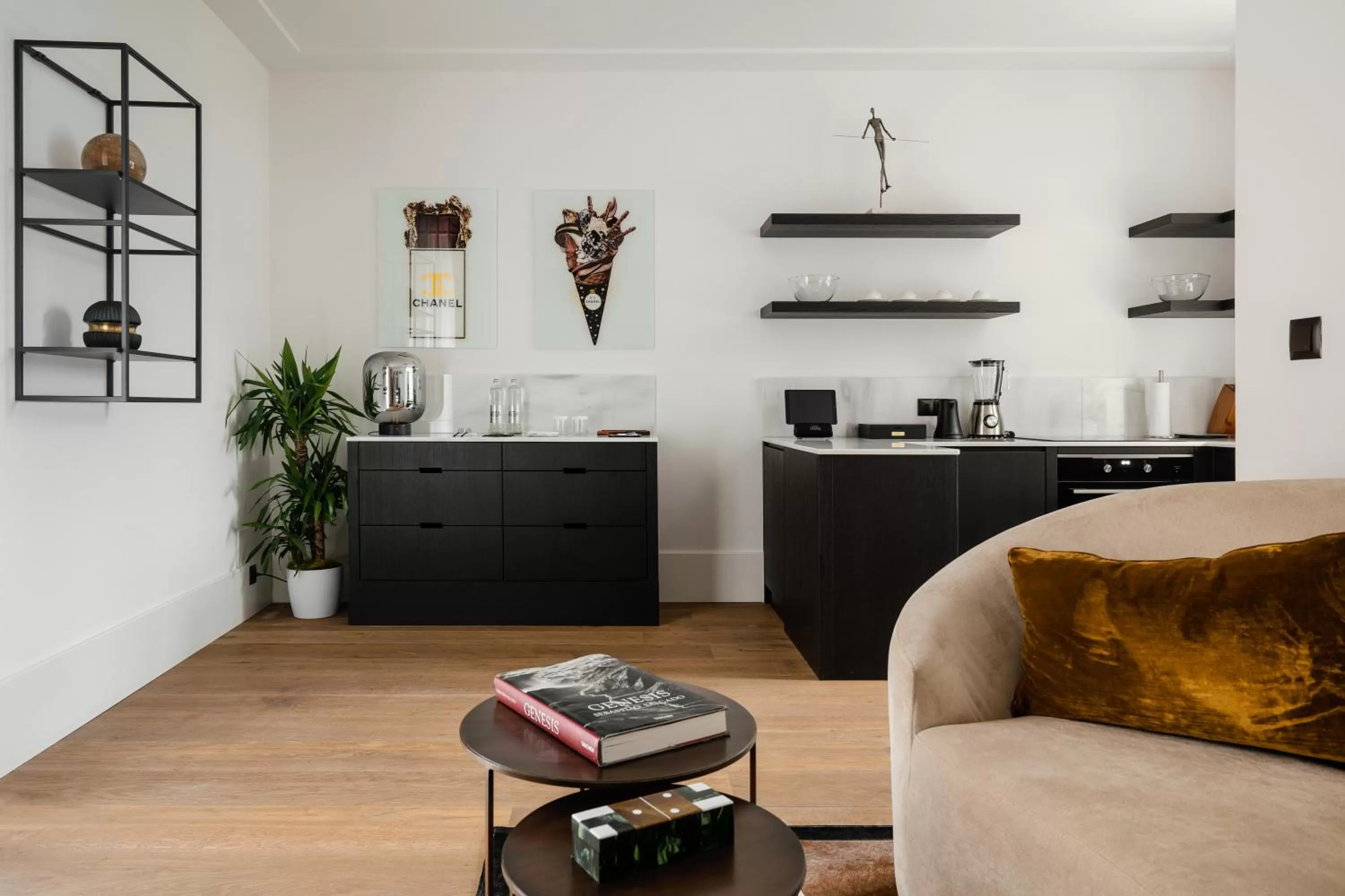 Kitchen or kitchenette in MUSA Lago di Como