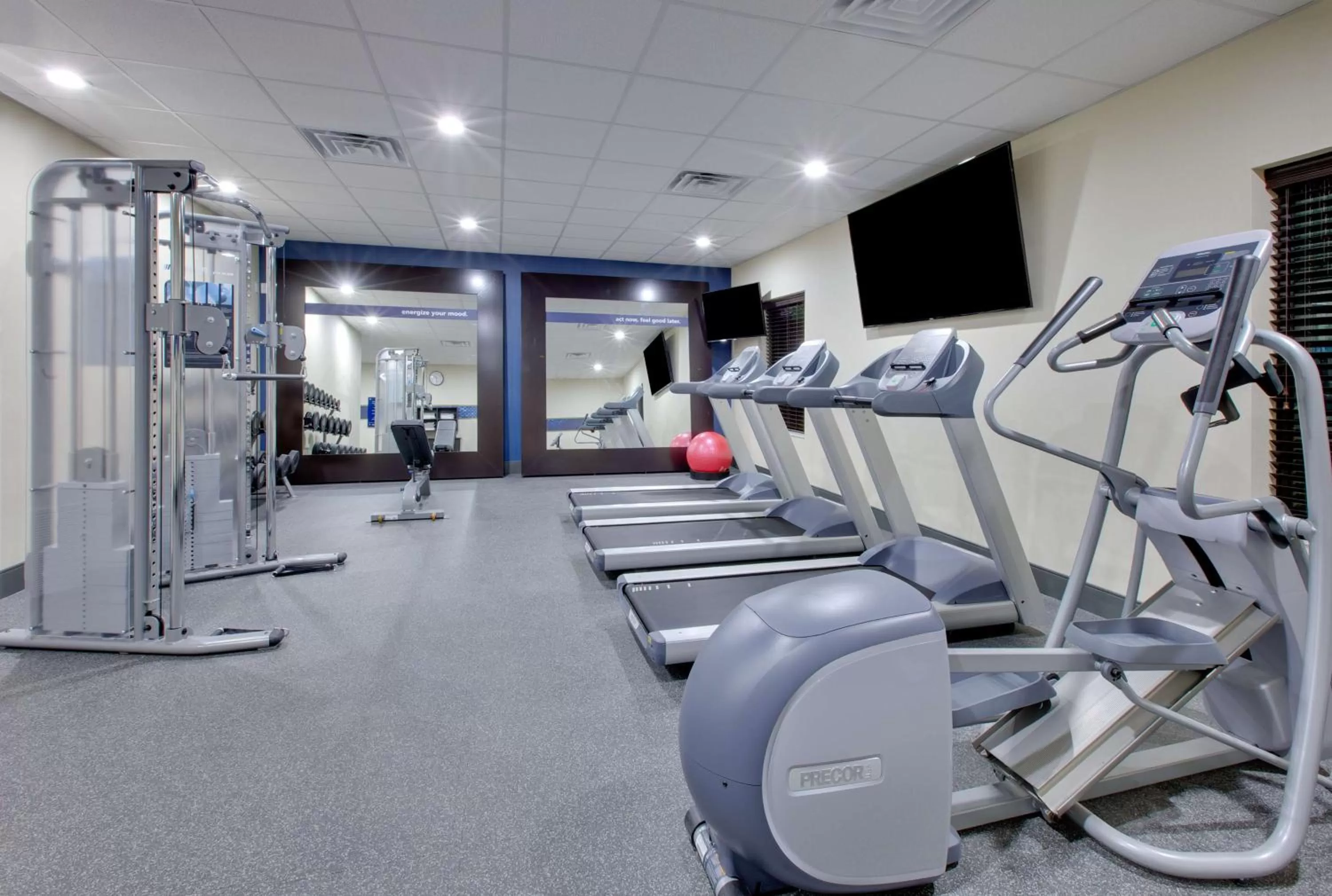 Fitness centre/facilities in Hampton Inn & Suites Tyler-South