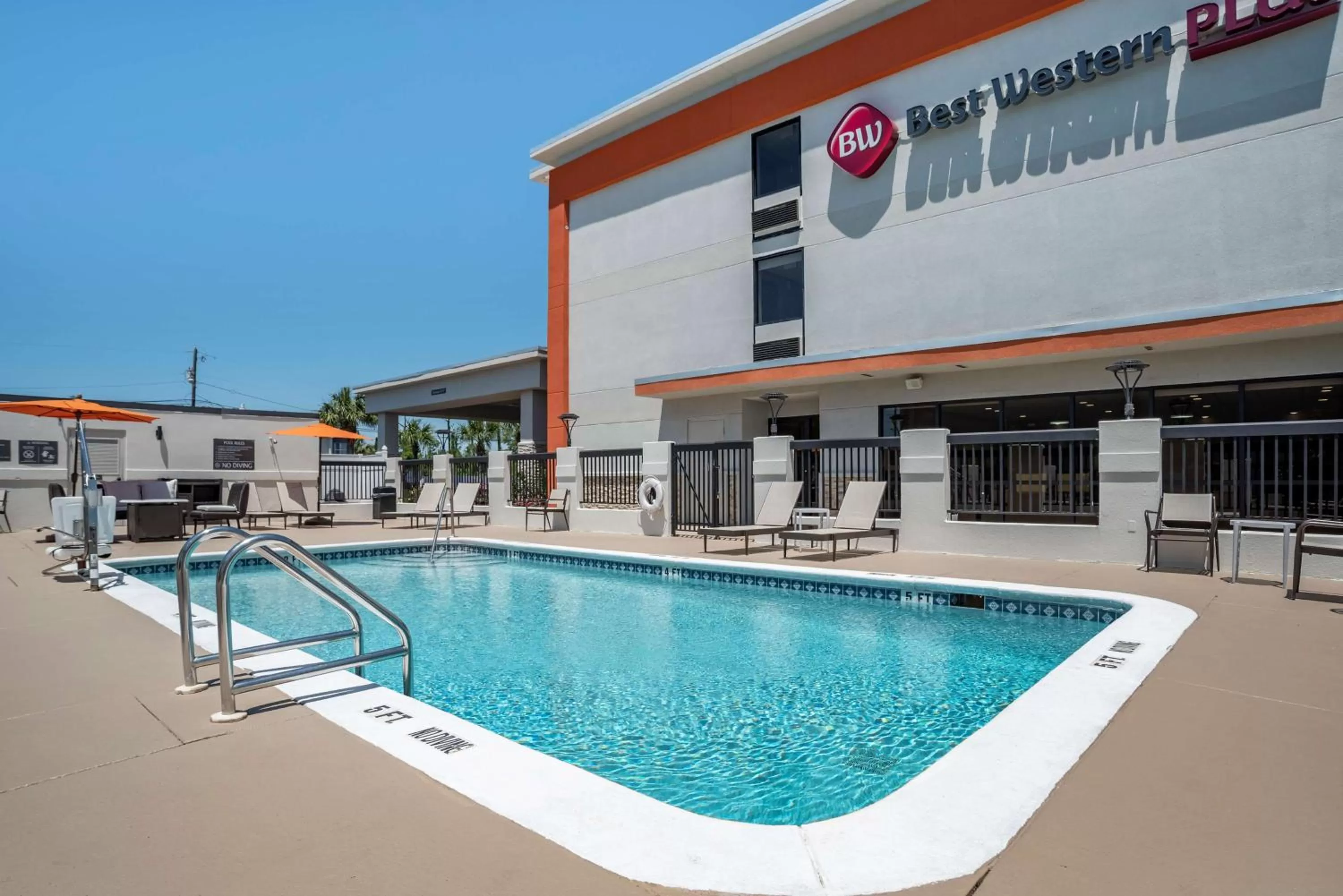 Pool view in Best Western Plus Panama City Hotel