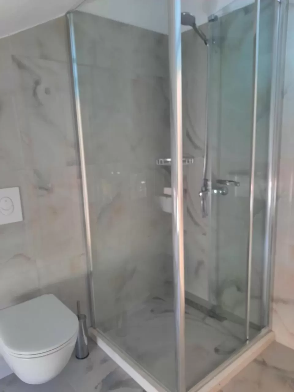 Bathroom in Guesthouse "PELIVANI"