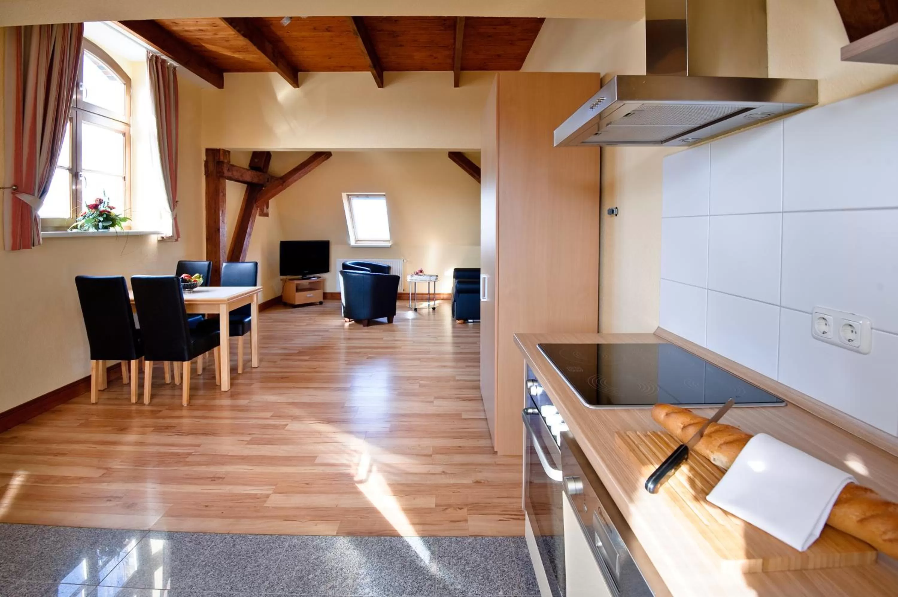 Kitchen or kitchenette in Hotel Am Alten Hafen