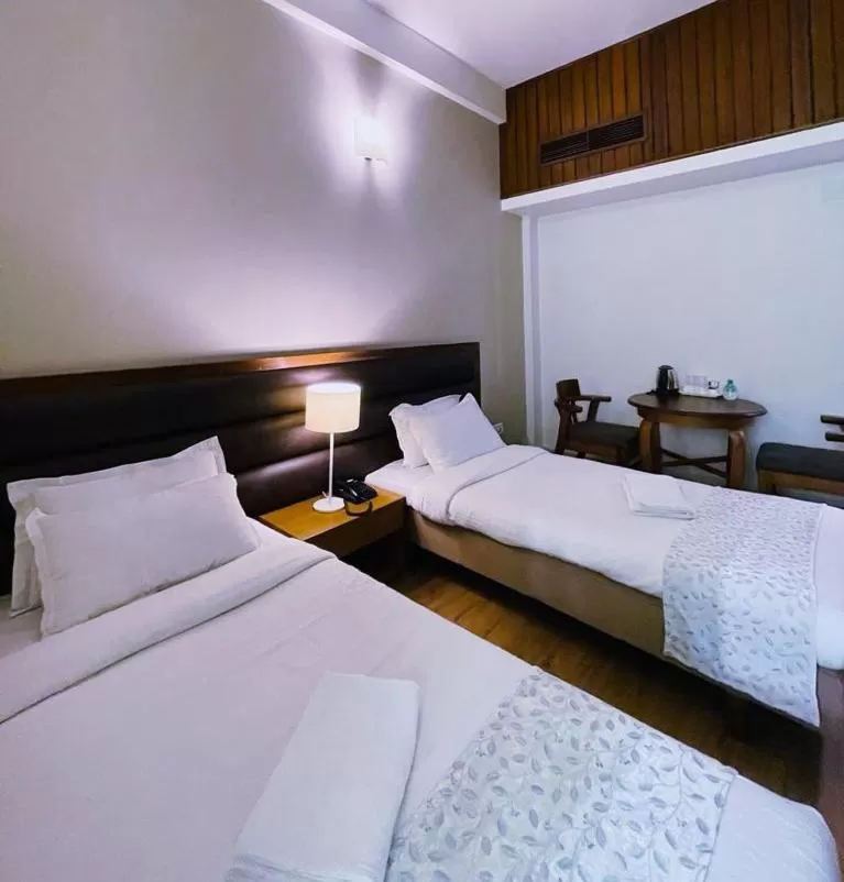 Bed in Hotel Tragopan