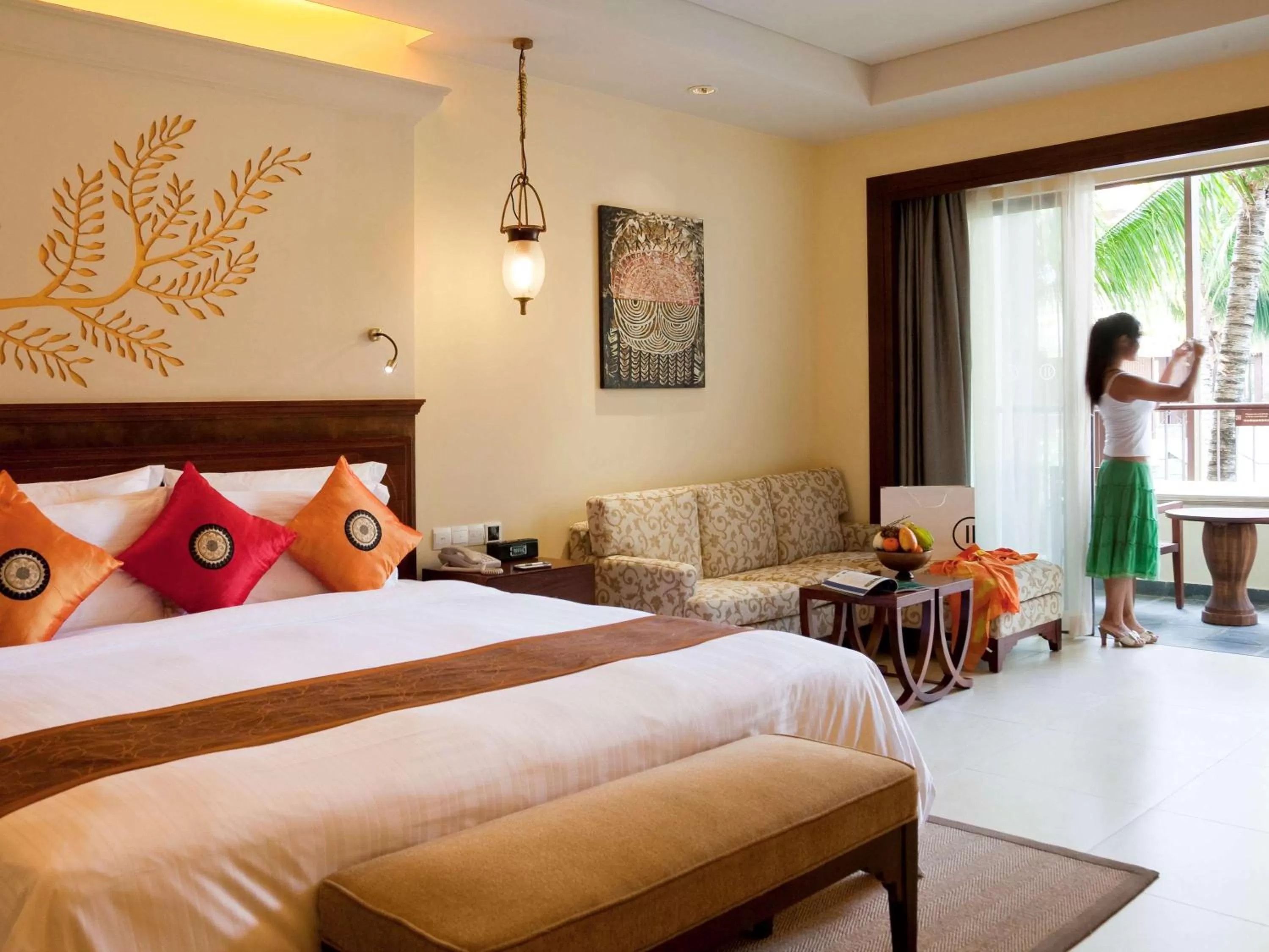 Photo of the whole room, Bed in Pullman Sanya Yalong Bay Villas & Resort