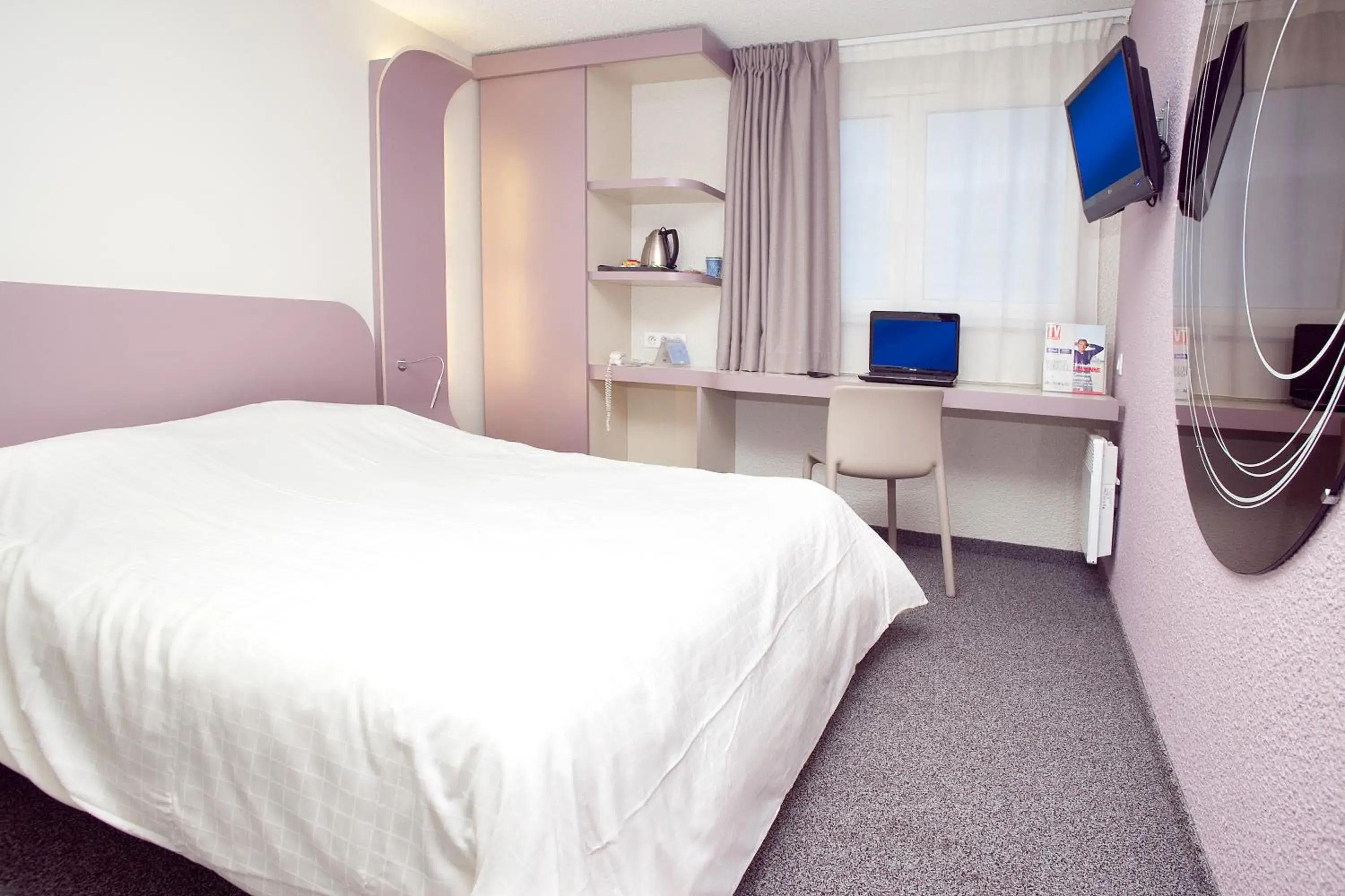 Double Room in Kyriad Deauville - St Arnoult Double Room in Kyriad Deauville - St Arnoult