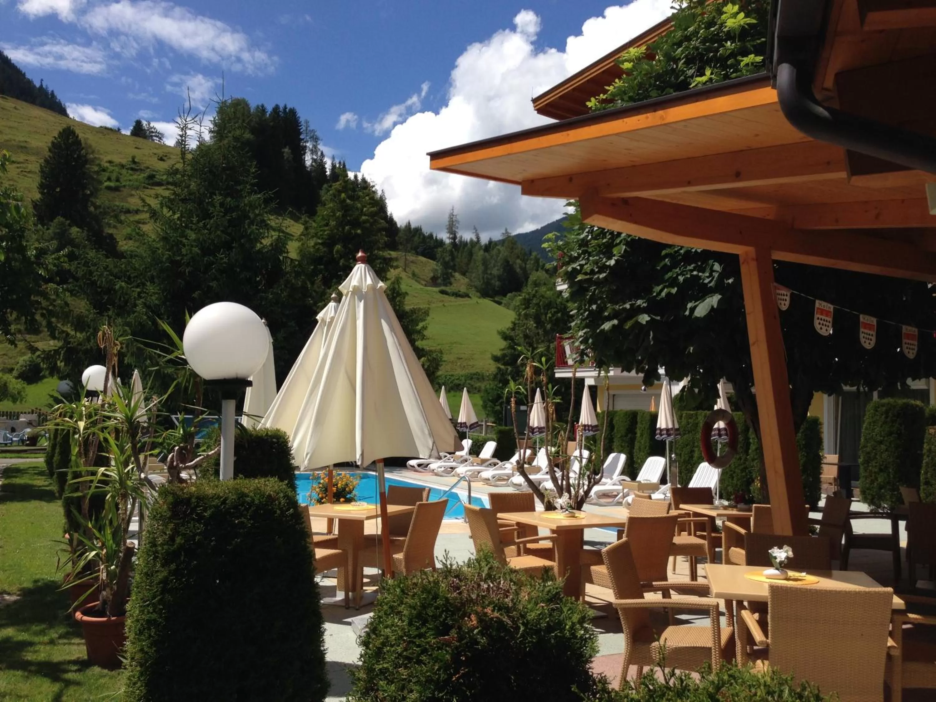 Property building in Hotel Victoria