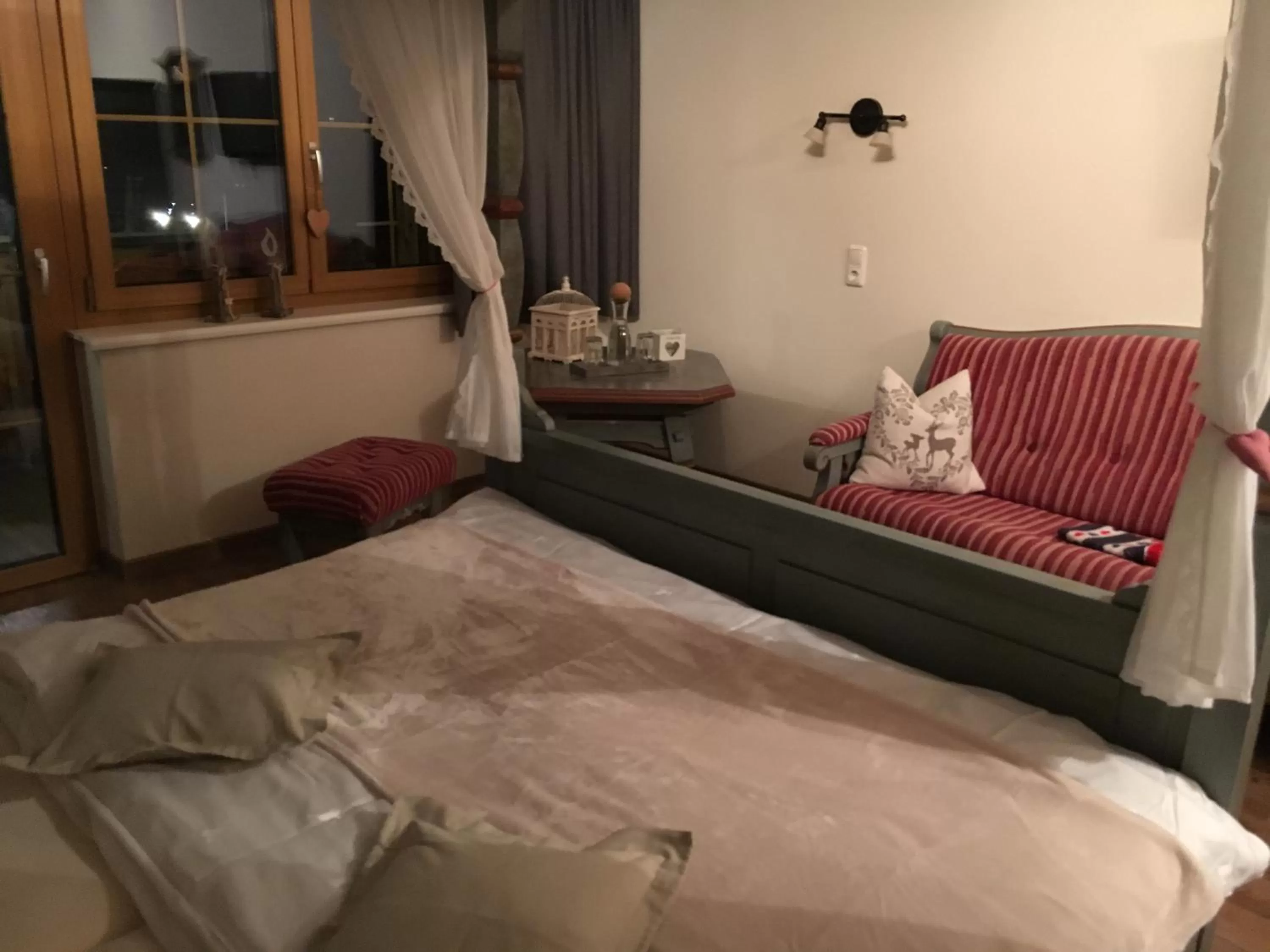 Bed in Hotel zum Urviech -Erwachsenenhotel-