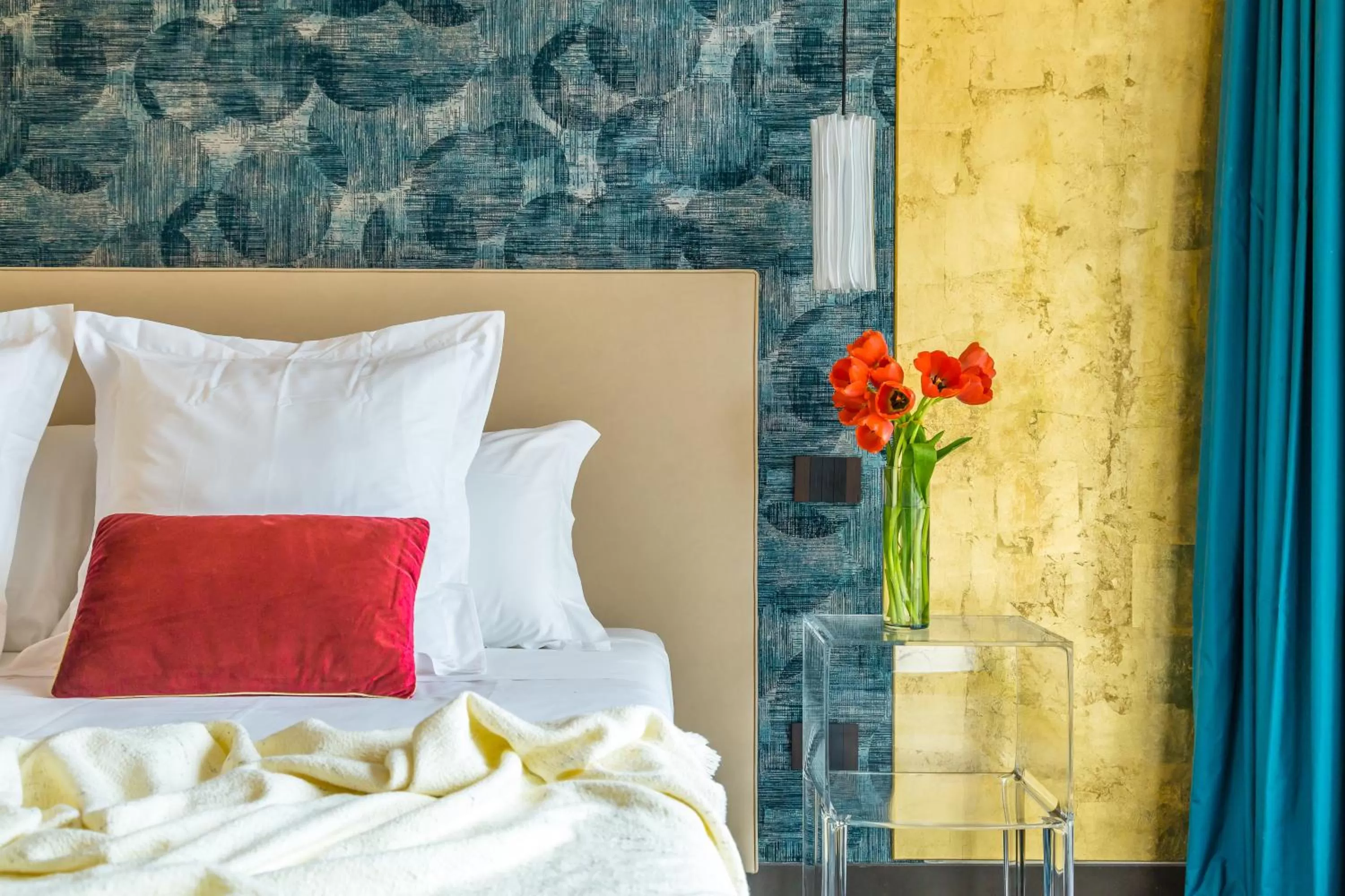 Bed in Dei Martiri Suite