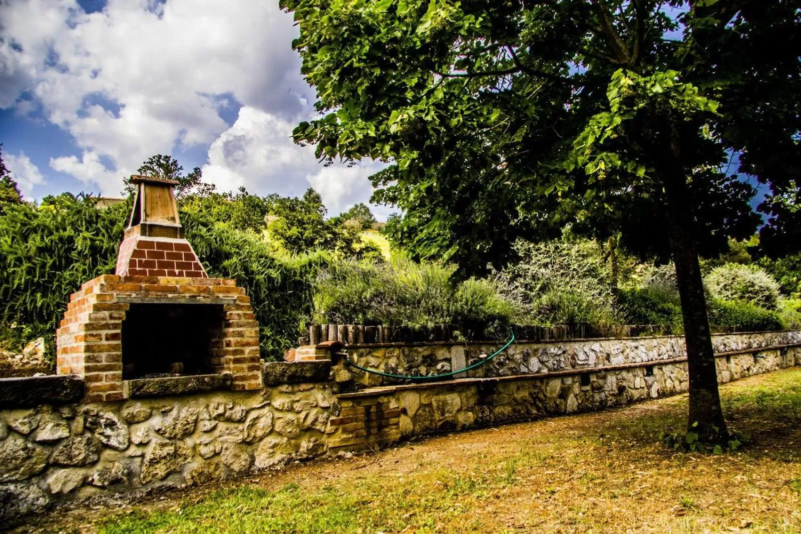 BBQ facilities in Montanari Agrivillage