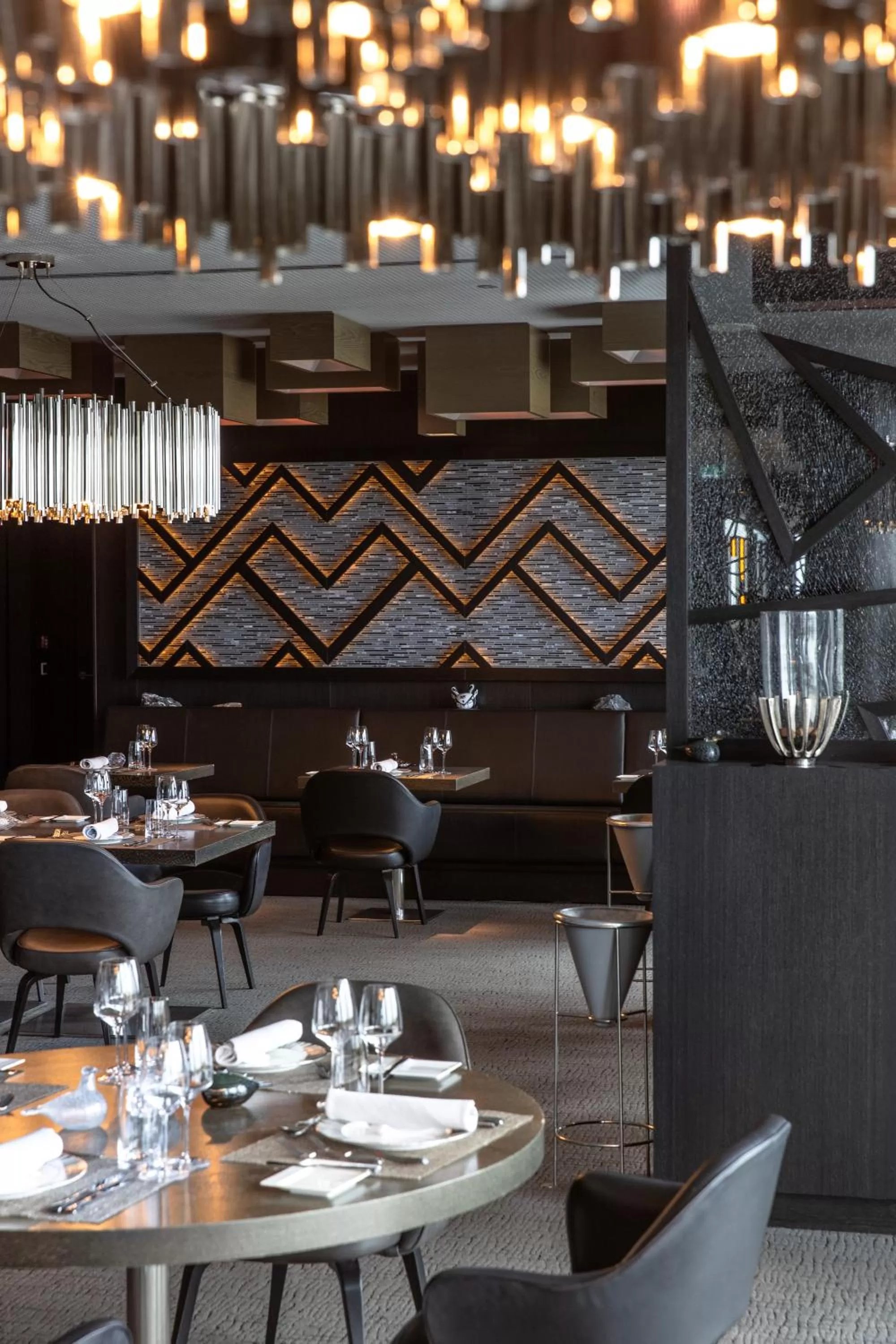 Restaurant/places to eat in AlpenGold Hotel Davos